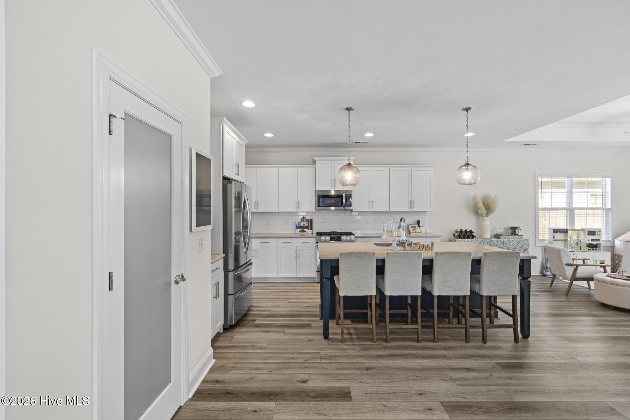 100549977 | Photo 13