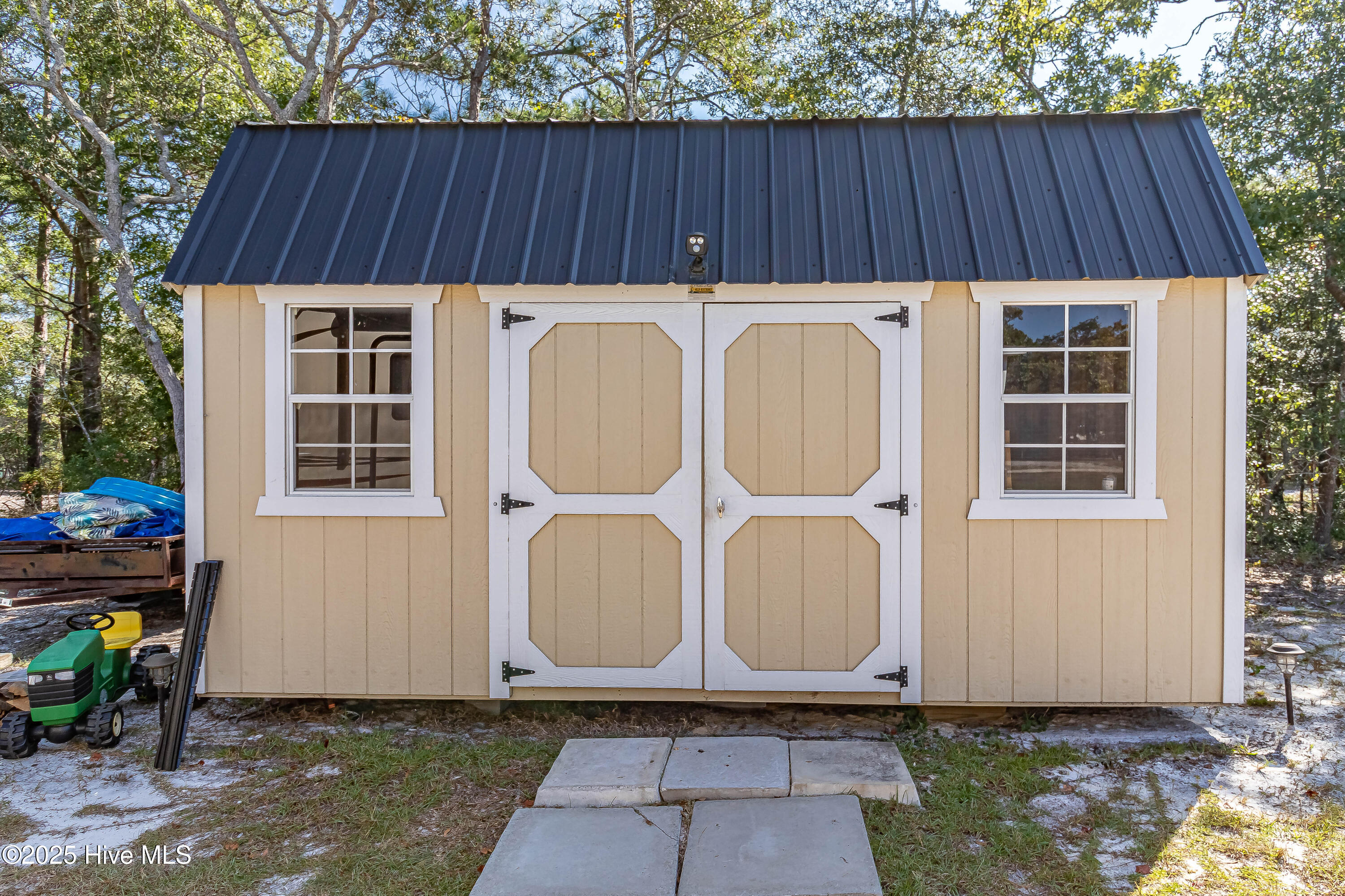 100532015 | Photo 33