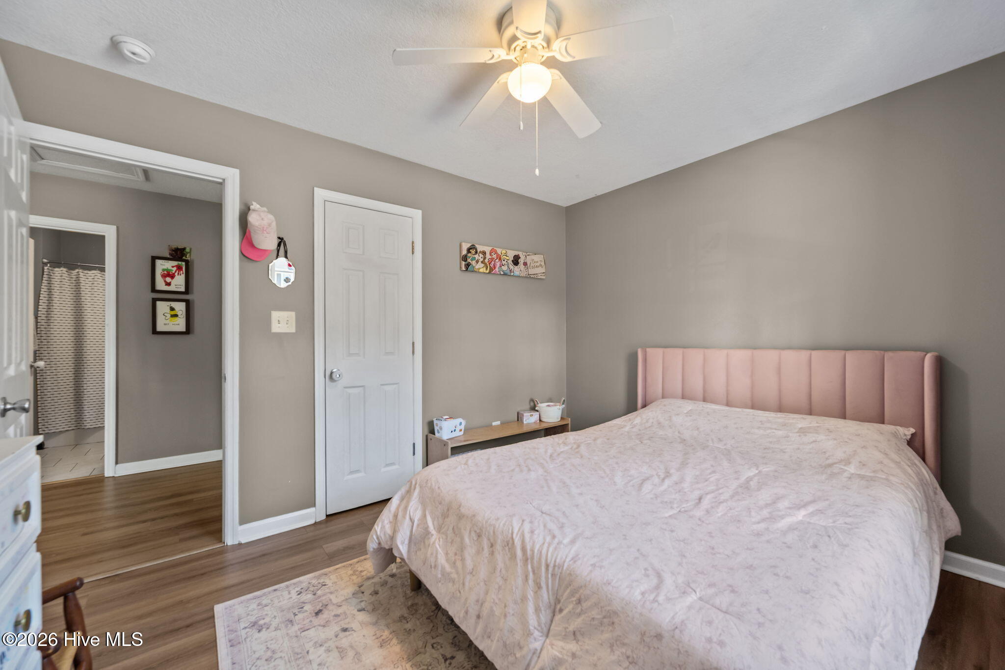 100552556 | Photo 25