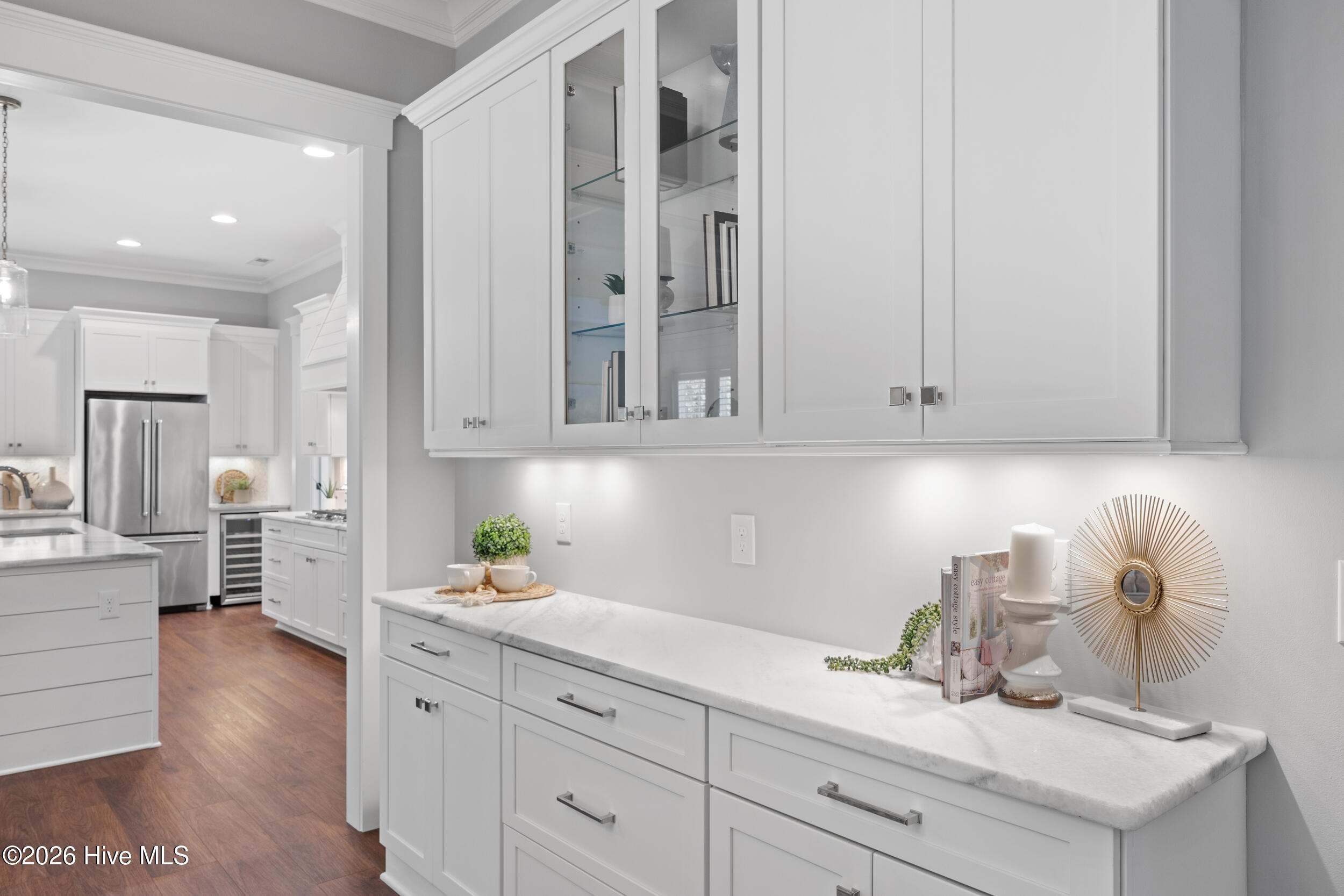 100569354 | Photo 39