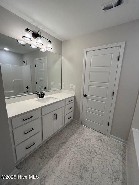 100534246 | Photo 16