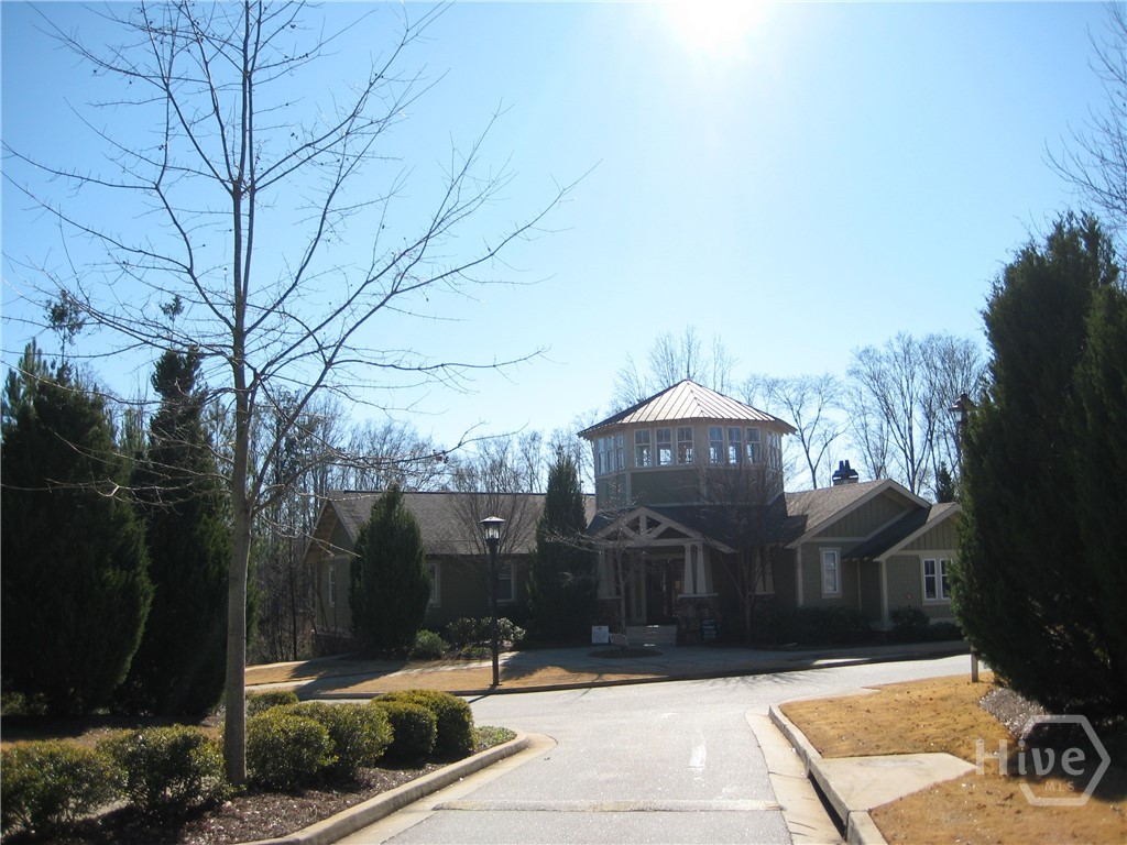 2nd image of 490 Barnett Shls Rd, Athens, GA 30605