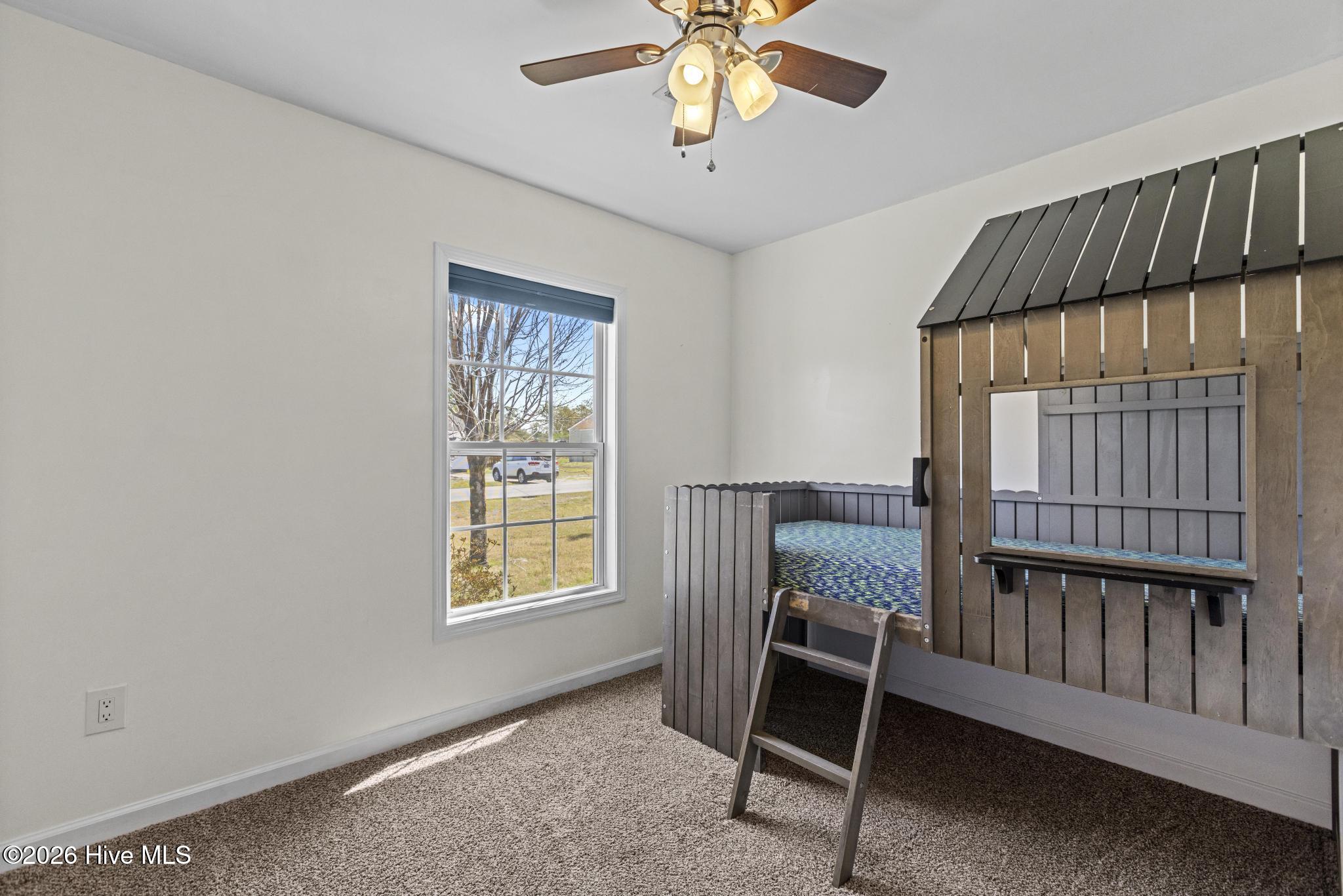 100564622 | Photo 16