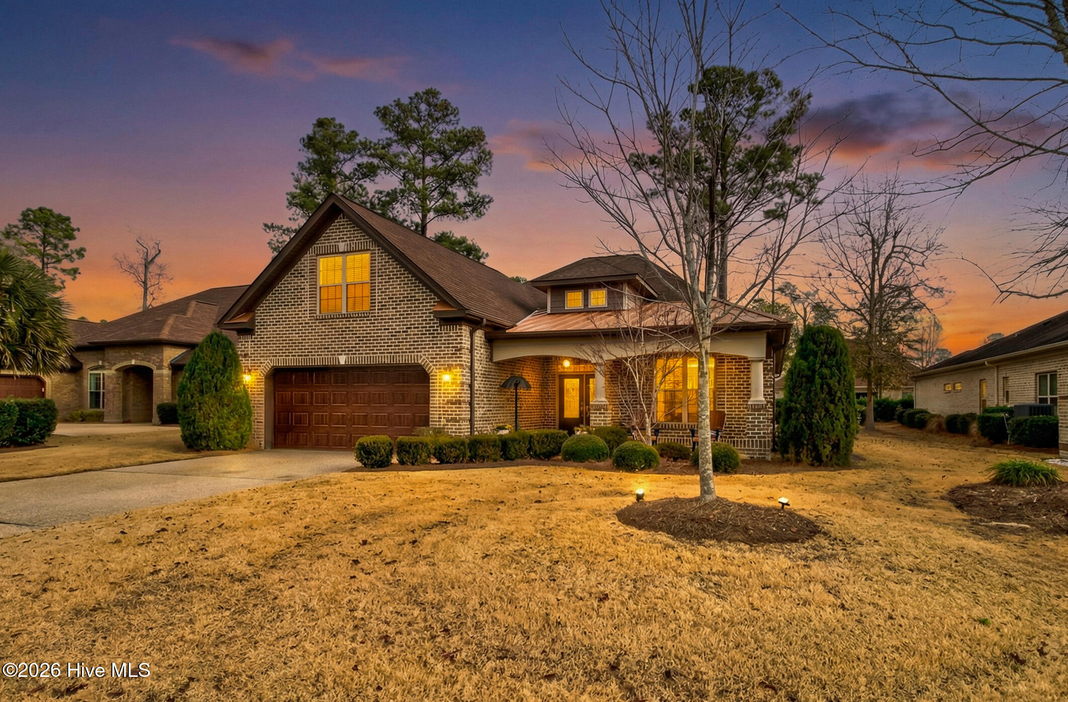 100548216 | Photo 46