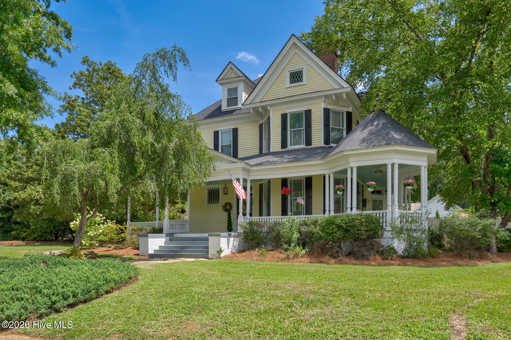 Exterior photo of 109 S Walnut Street, Spring Hope, NC 27882. MLS: 100589473