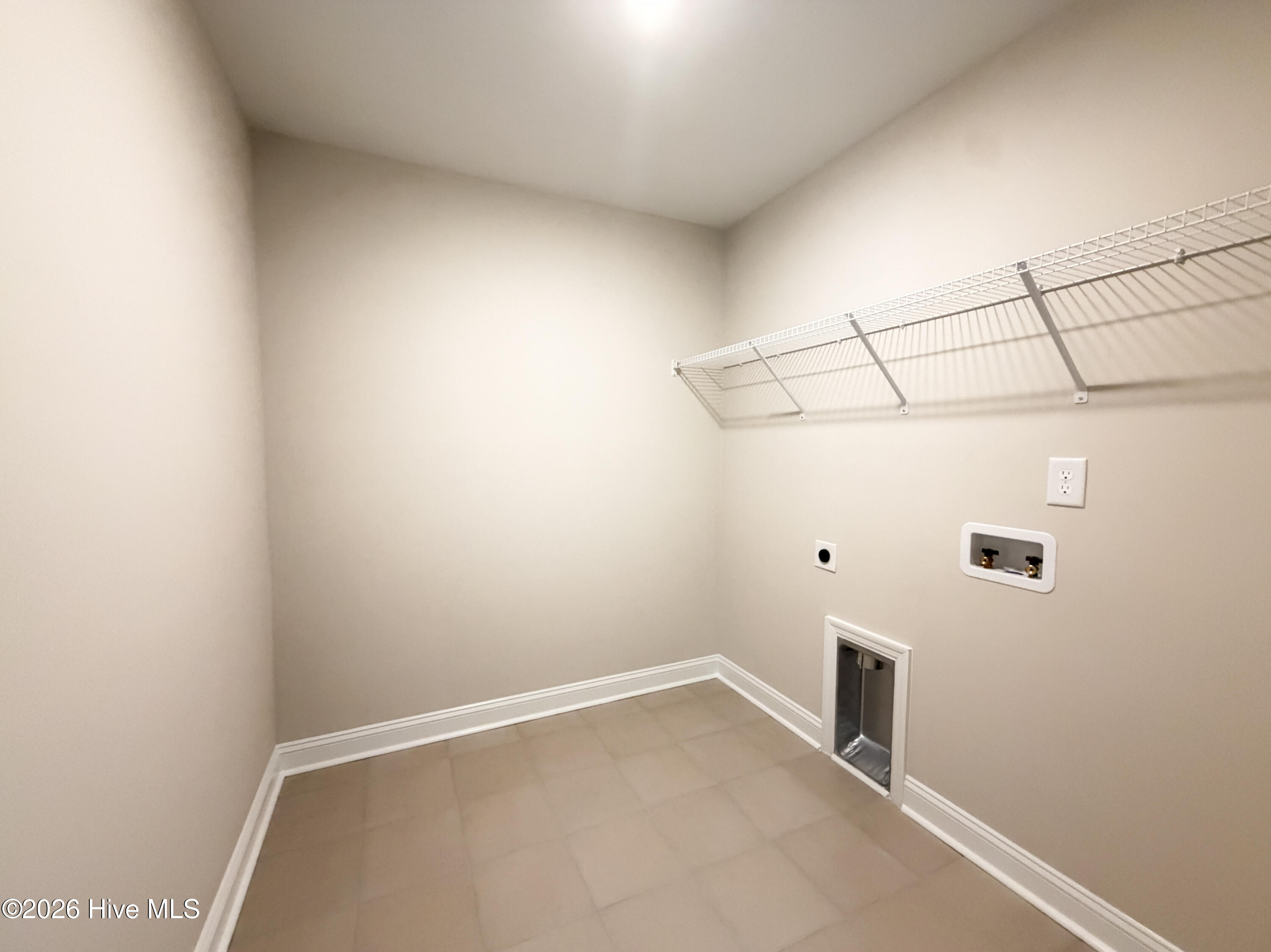 100551555 | Photo 22