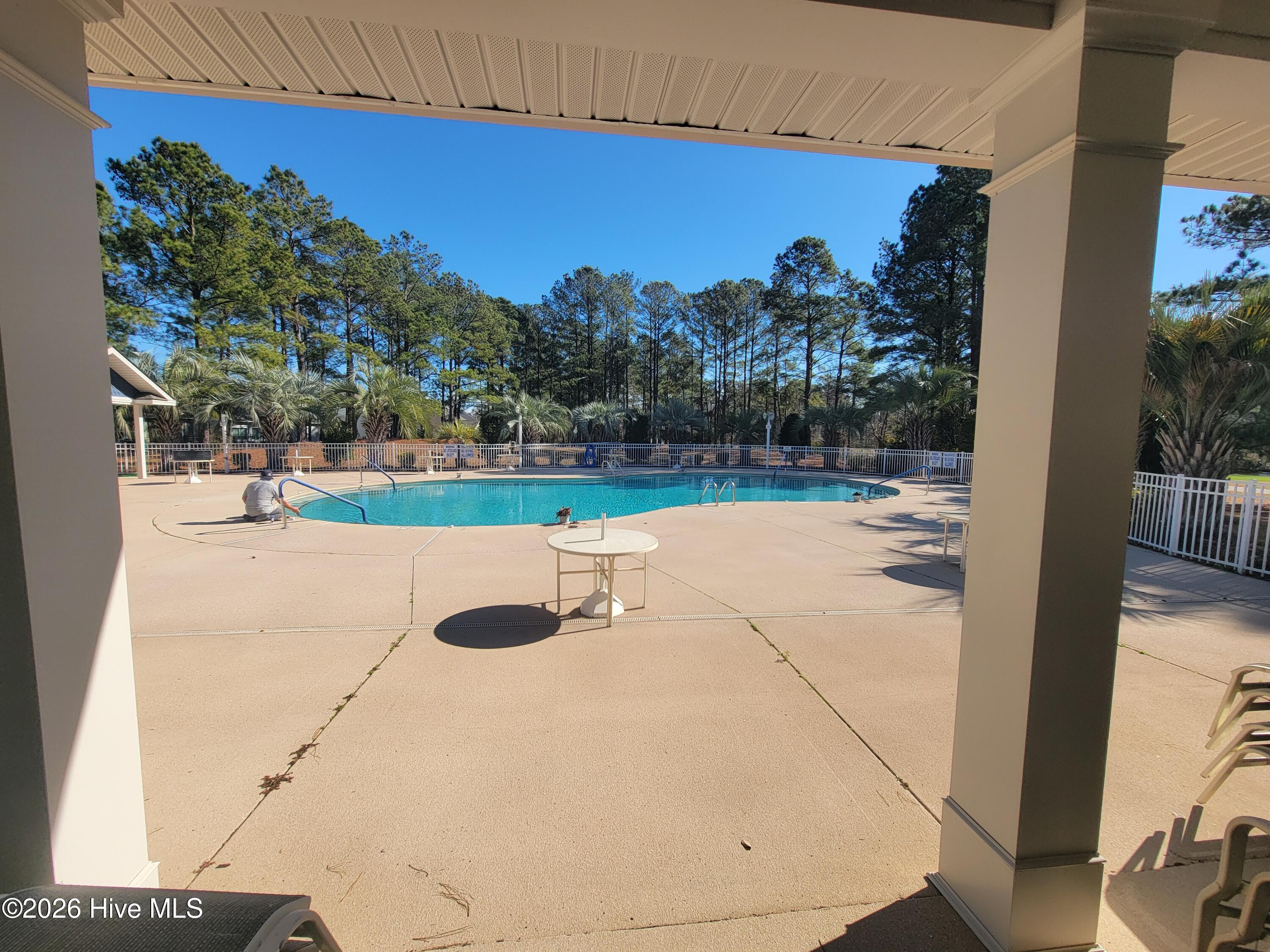 100549194 | Photo 53