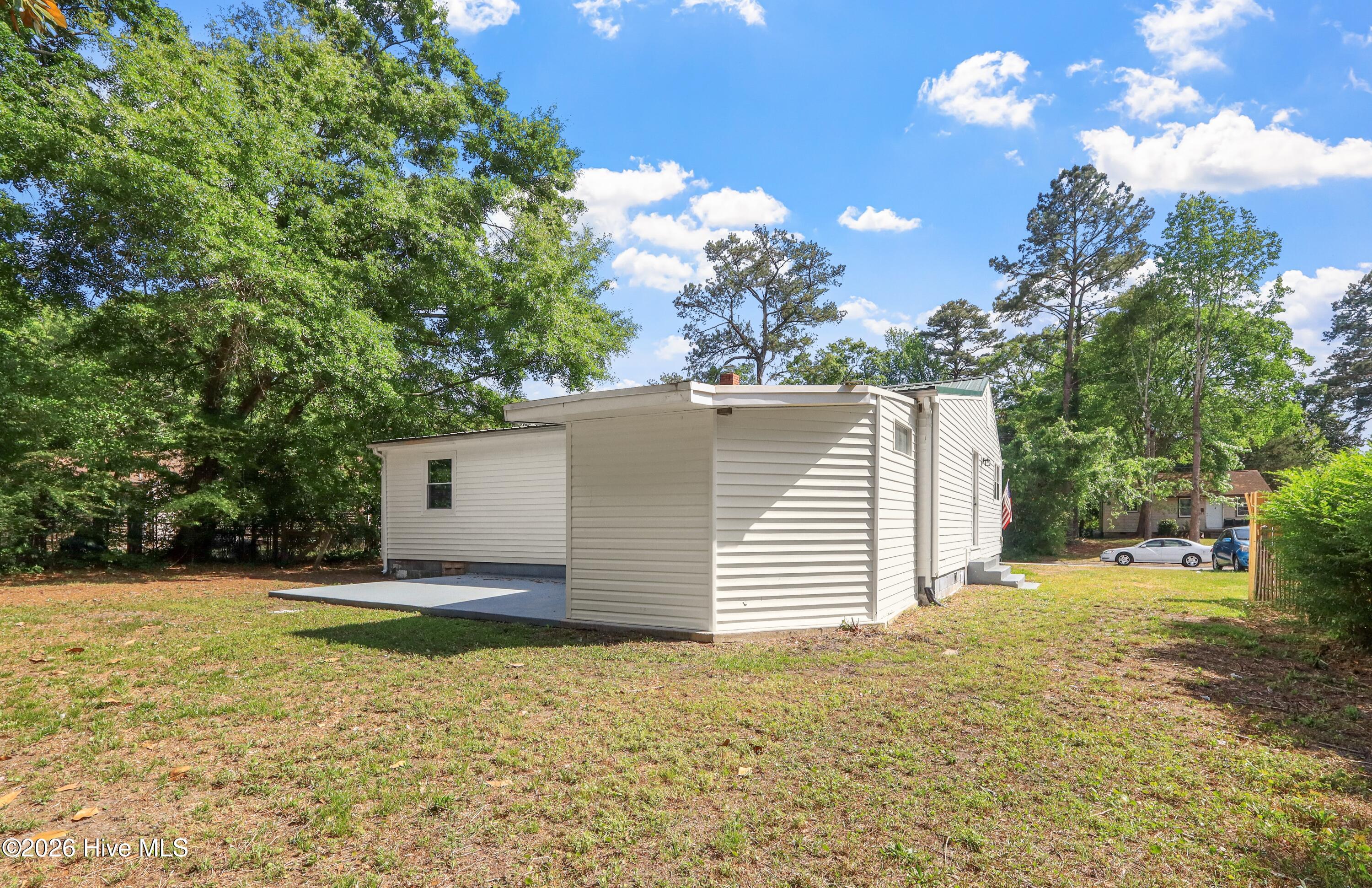 100569517 | Photo 48