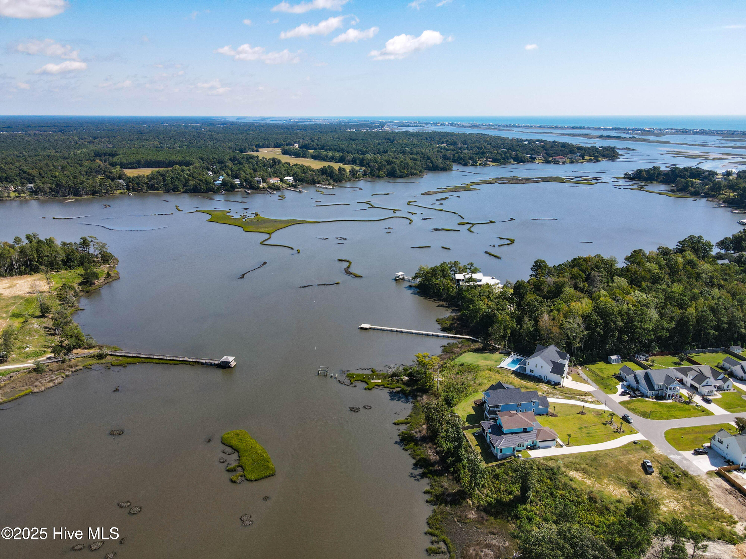 100539536 | Photo 144