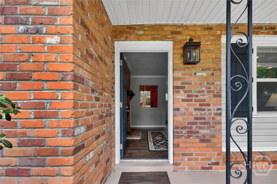 Homes for sale in Savannah, GA | 710 Highland Dr, Savannah, GA 31406 | MLS# SA352013
