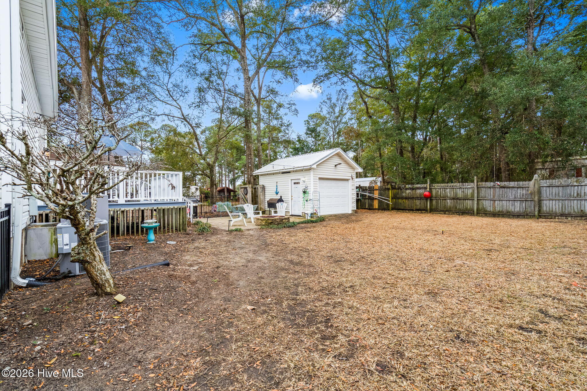 100551089 | Photo 37