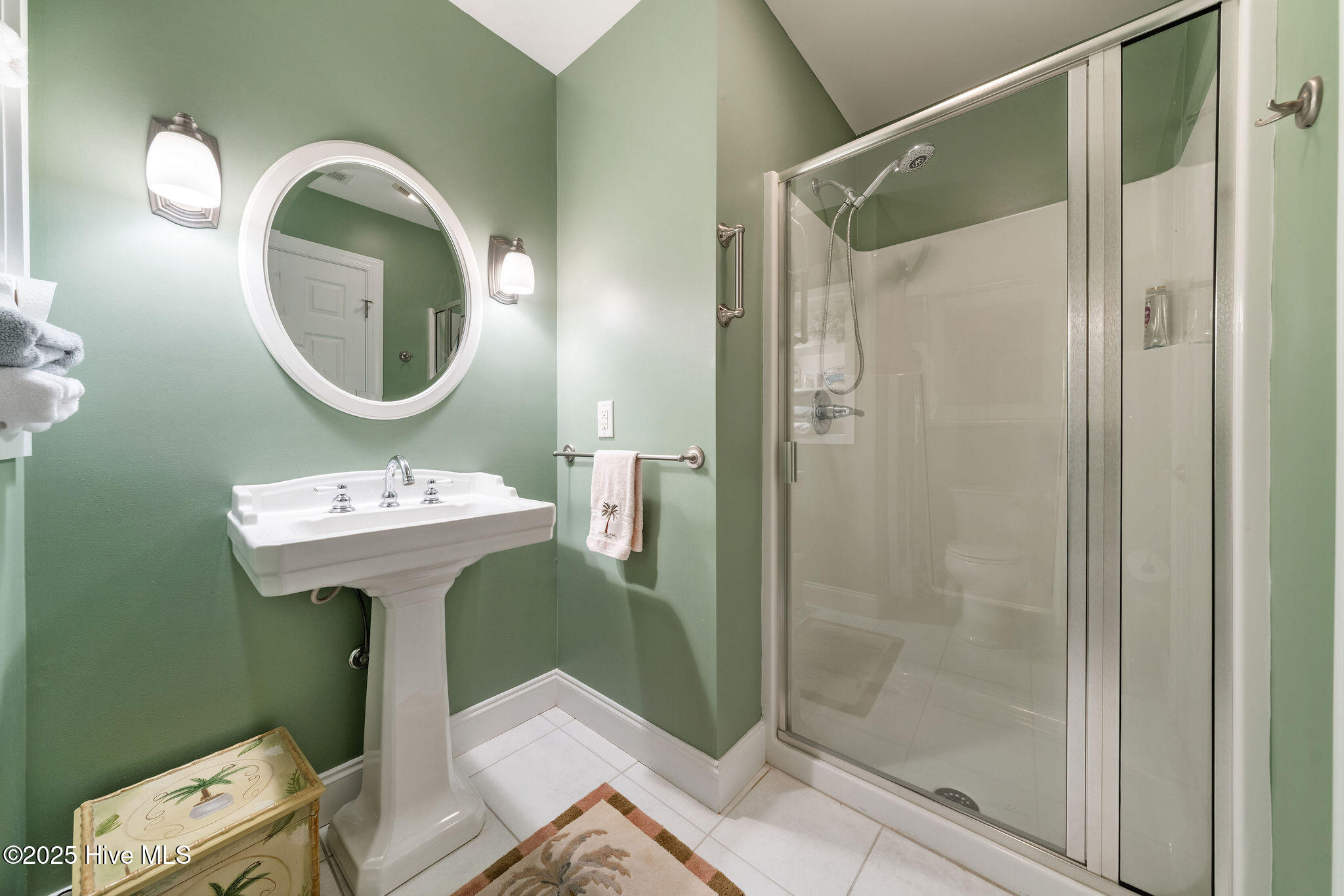 100552412 | Photo 49