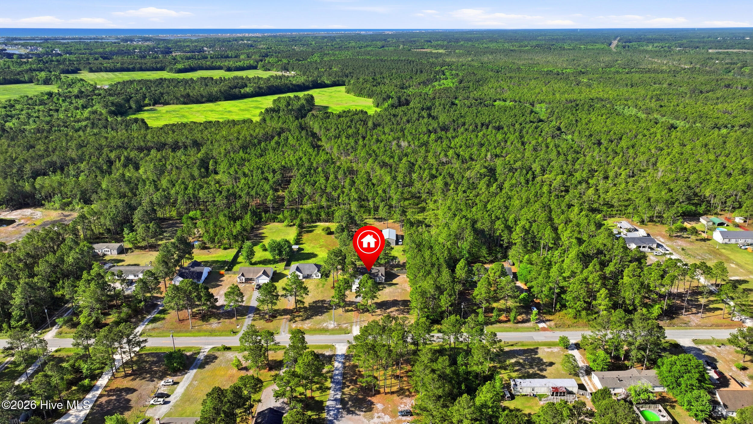 100569719 | Photo 44