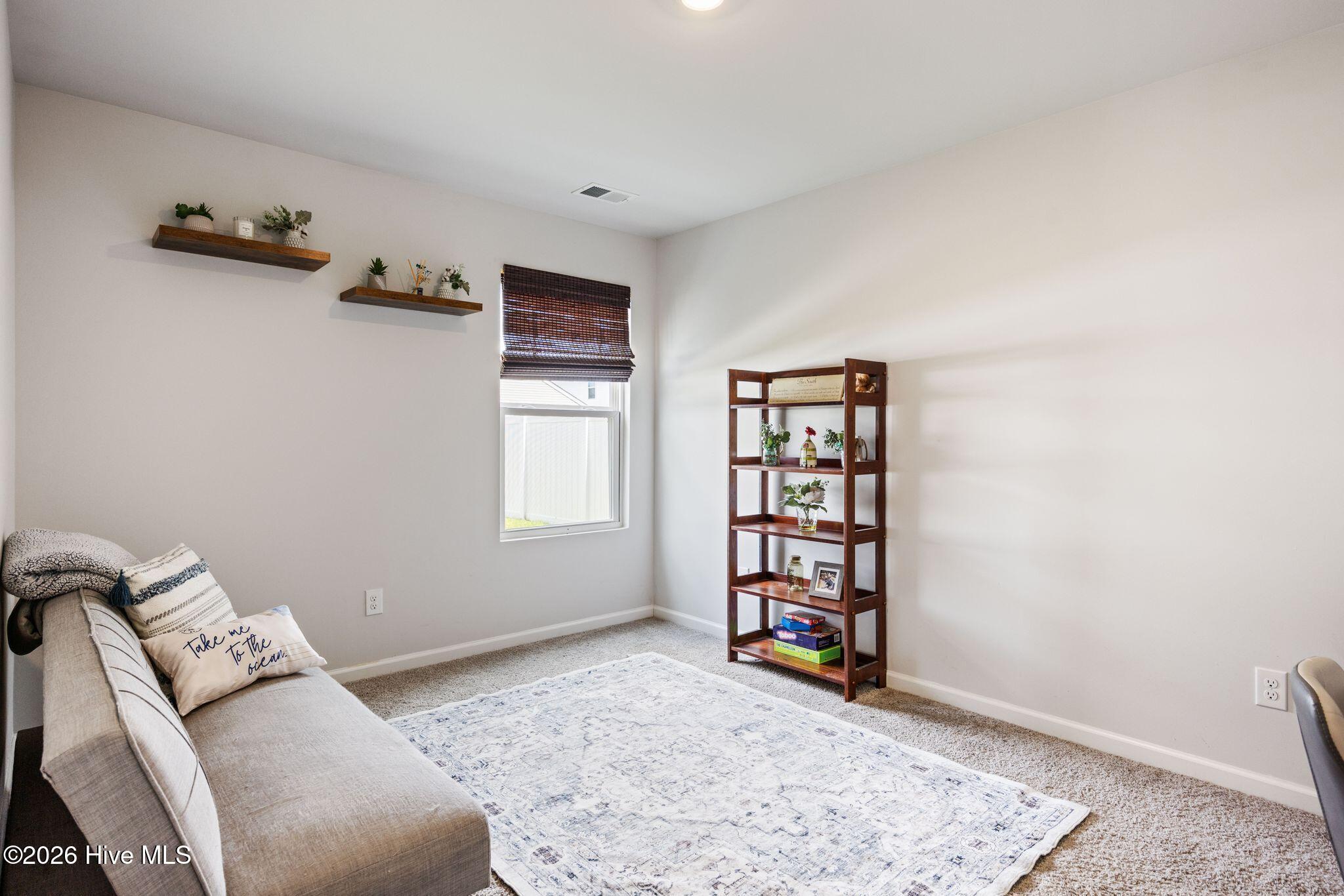 100583875 | Photo 18