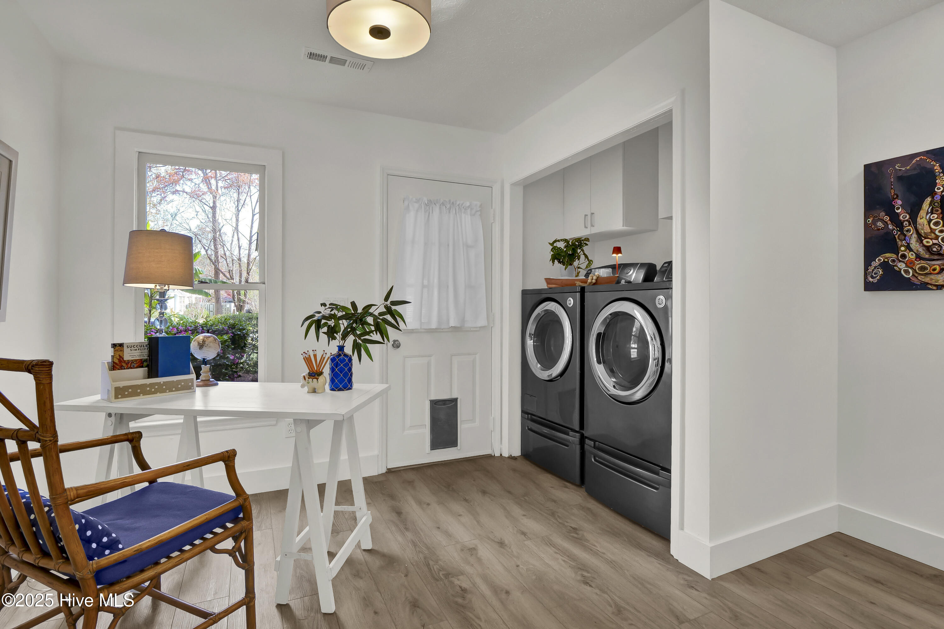 100541808 | Photo 14