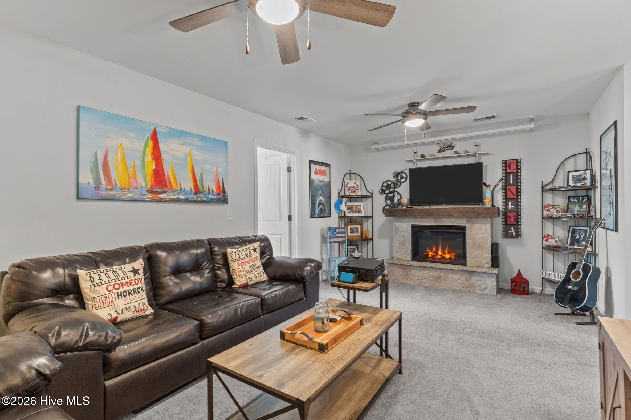 100550760 | Photo 35