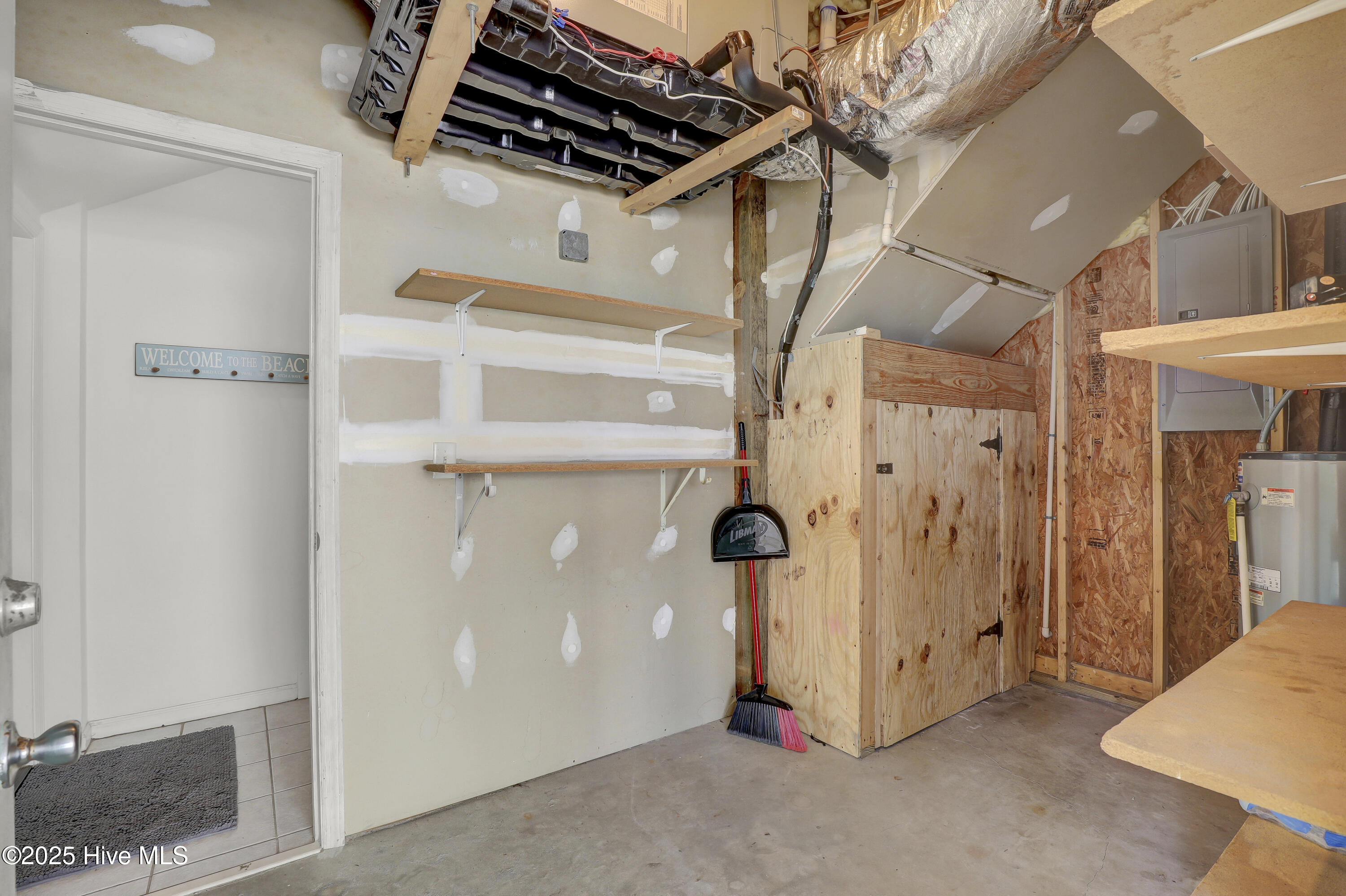 100521300 | Photo 70