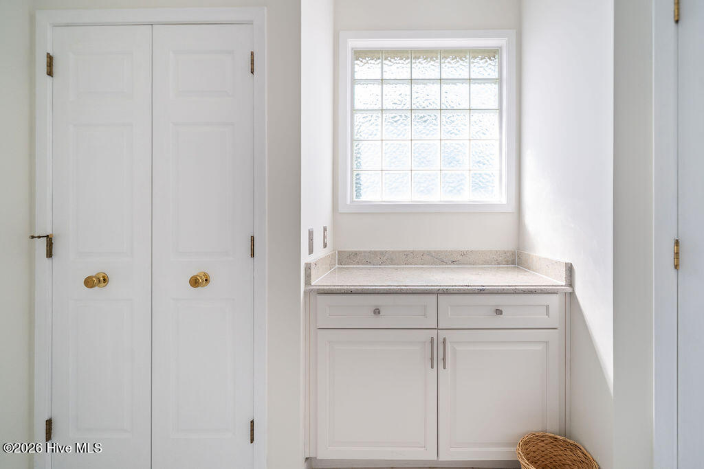 100557902 | Photo 22