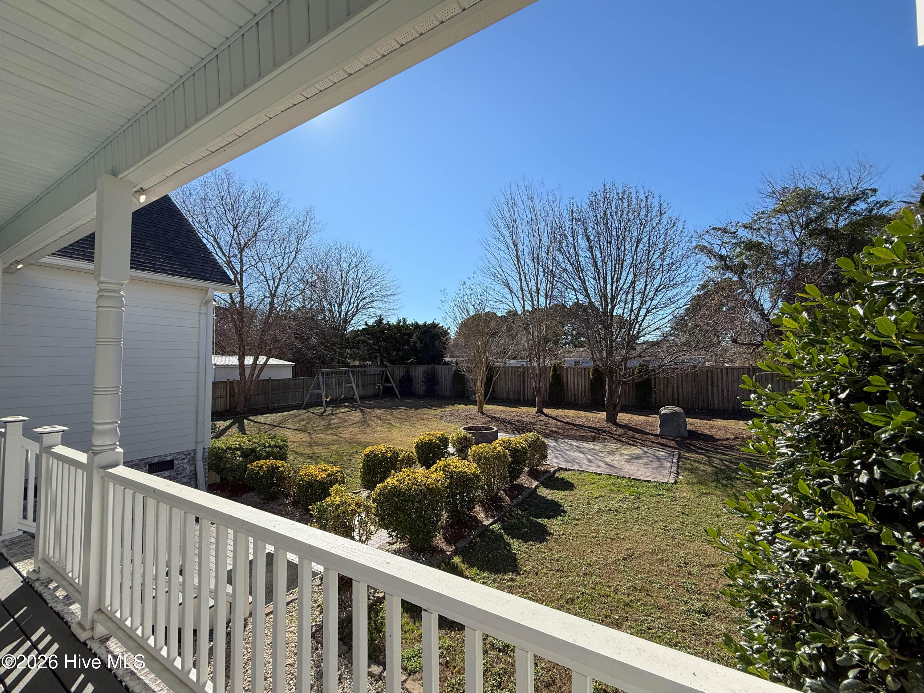 100550265 | Photo 77