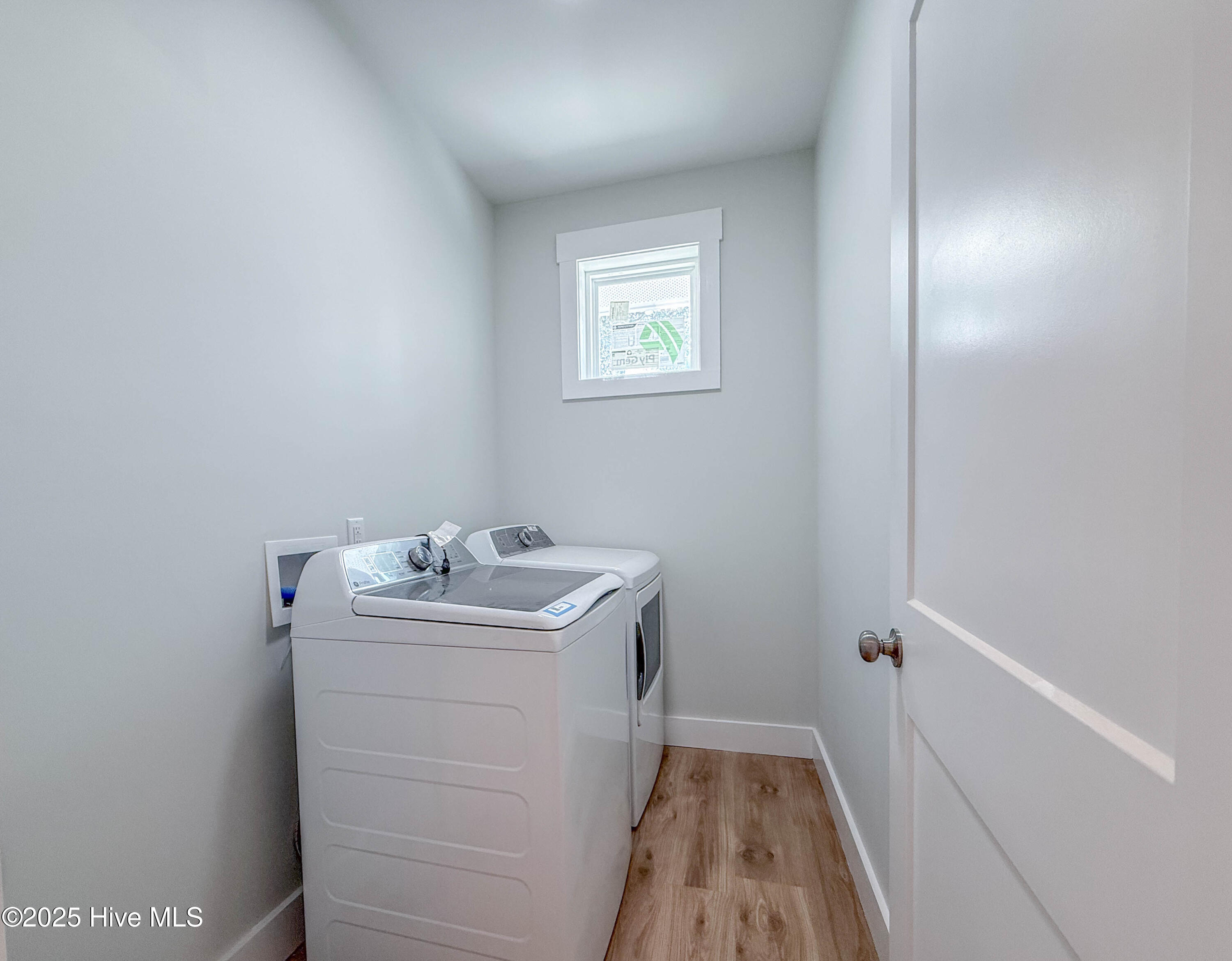 100529852 | Photo 32