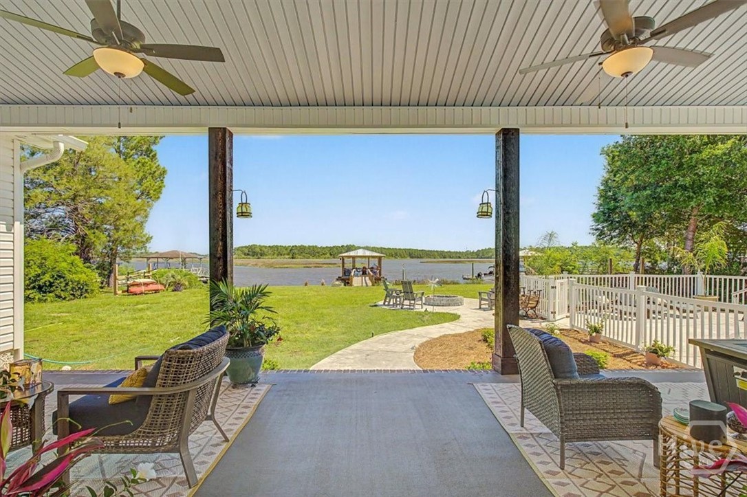 Enjoy Breathtaking Views of the Jerico River!