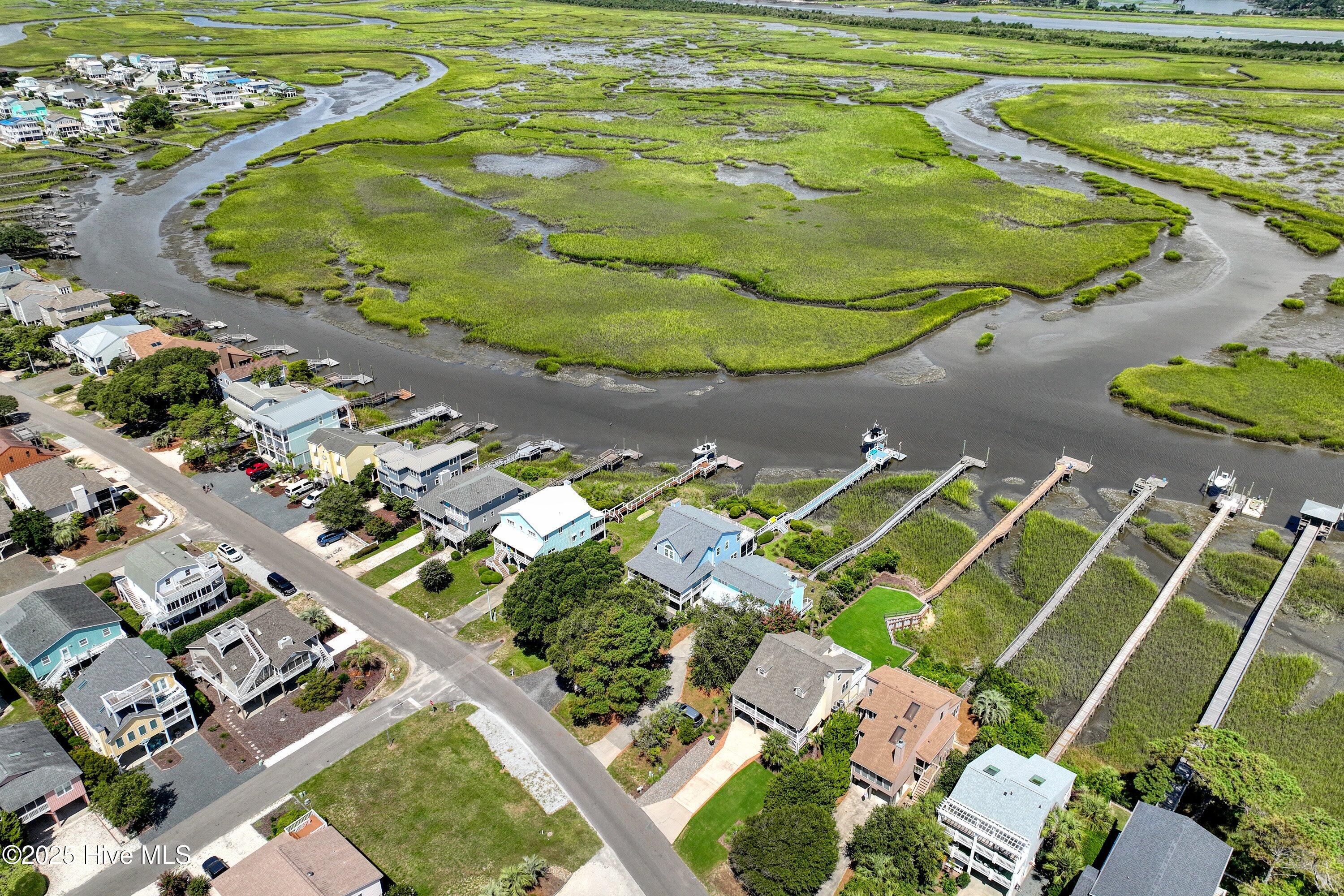 100522322 | Photo 45