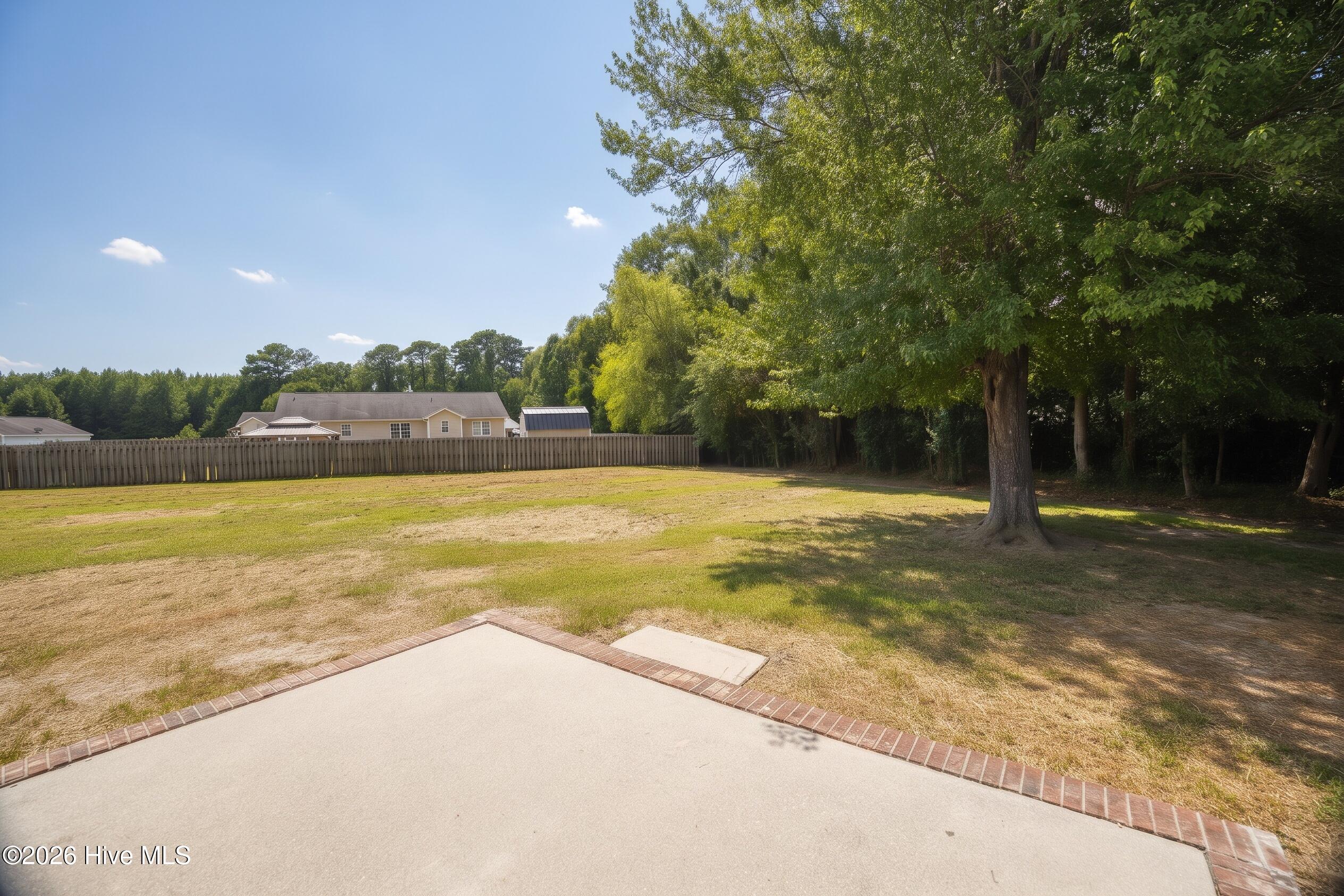 303 Big Tree Lane,Chinquapin
