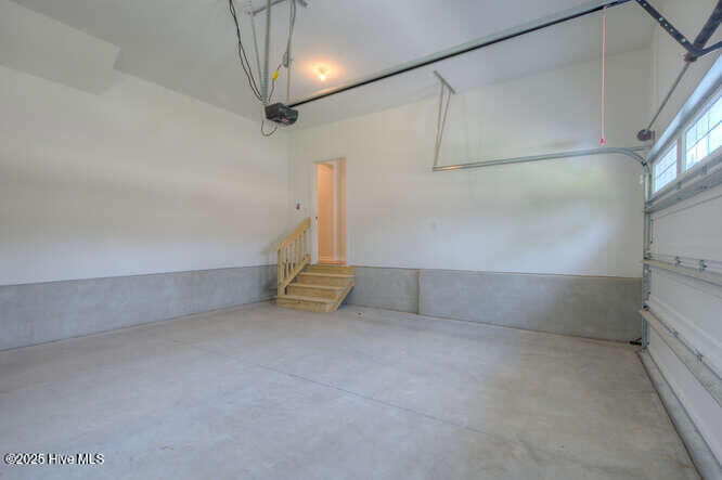 100524734 | Photo 39