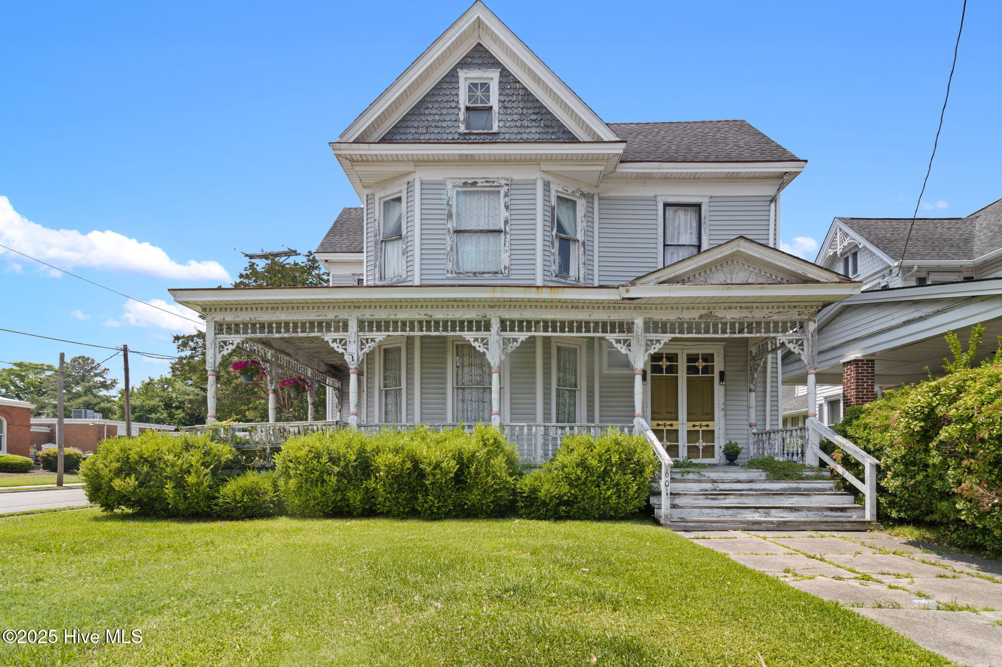 Homes for sale in Elizabeth City, NC | 601 N Road St, Elizabeth City, NC 27909 | MLS# 100512448