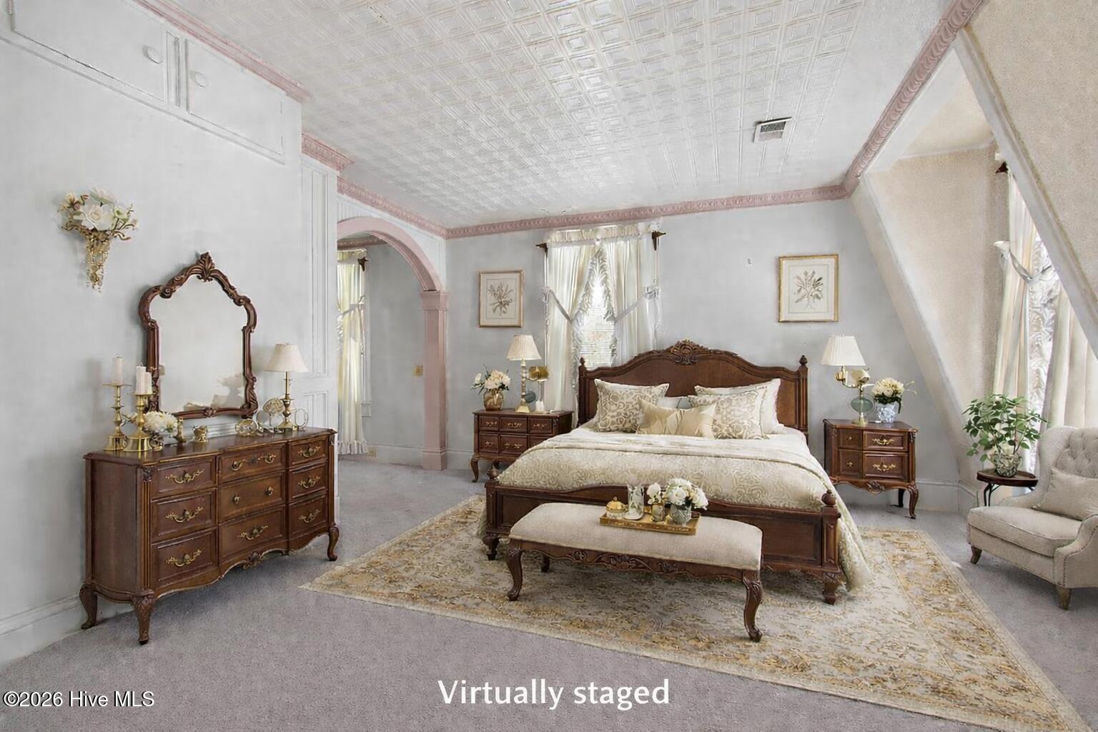 100566206 | Photo 36