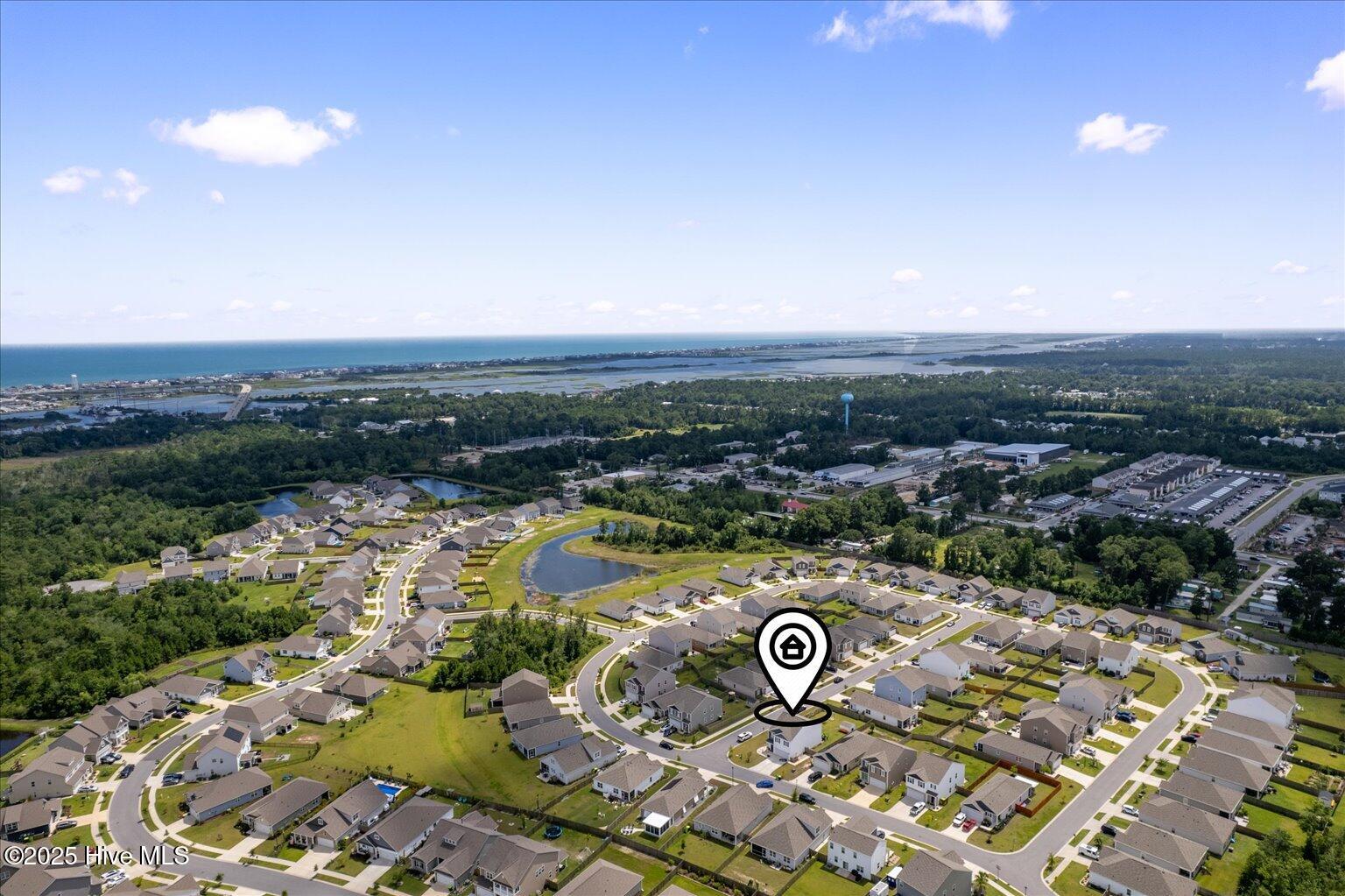 100518788 | Photo 42