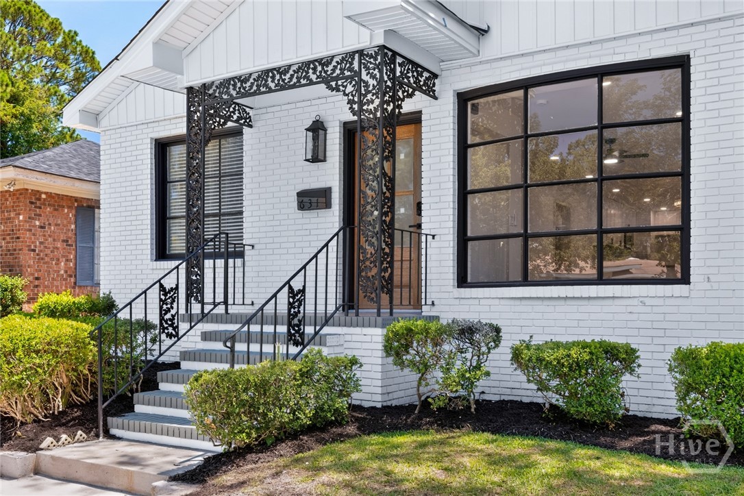 Photo 3 of Single family home for sale at 631 W 45th Street, Savannah, GA 31405 | MLS# SA359665 | Listing updated on 2026-09-15