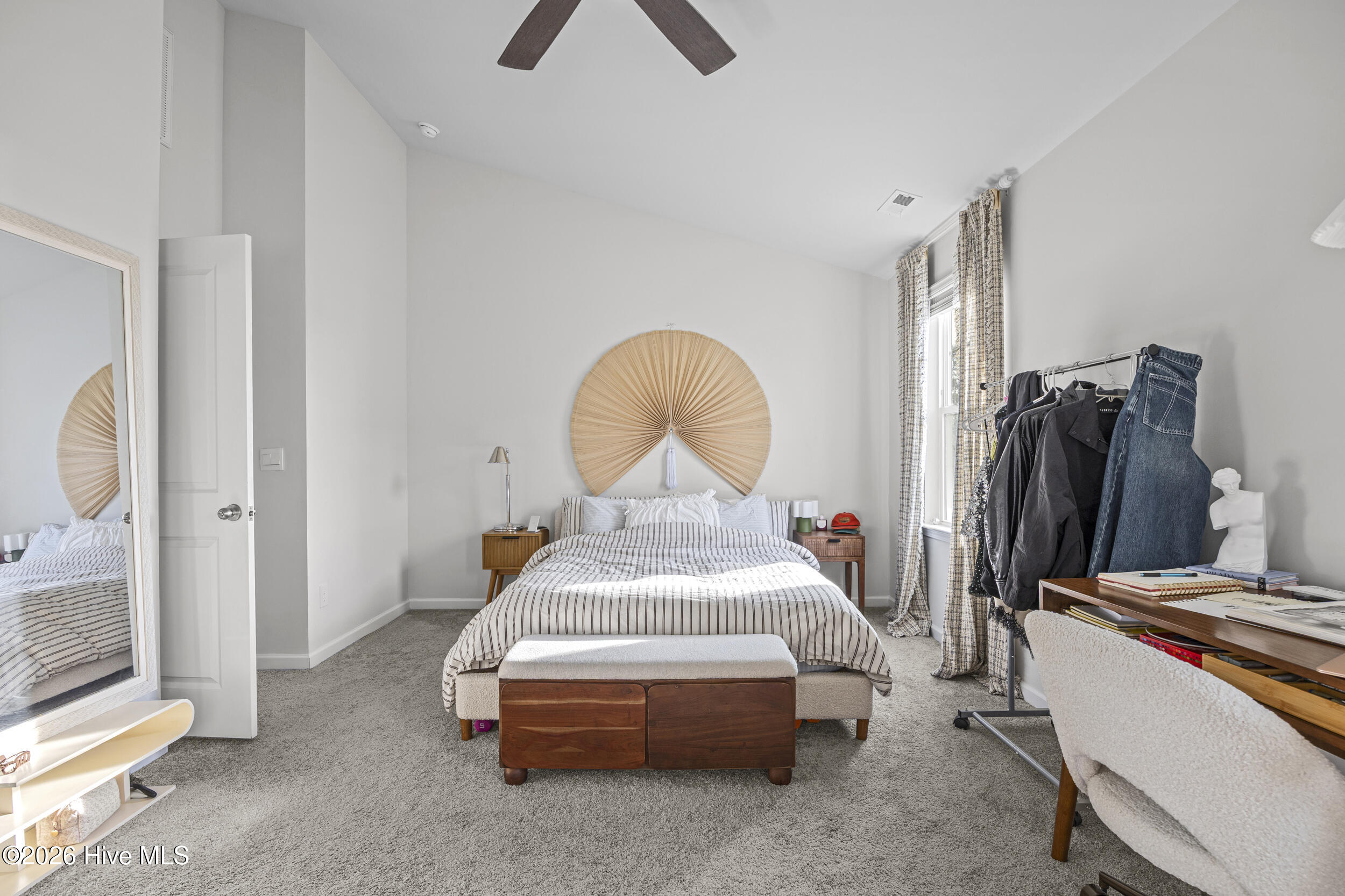 100554474 | Photo 20