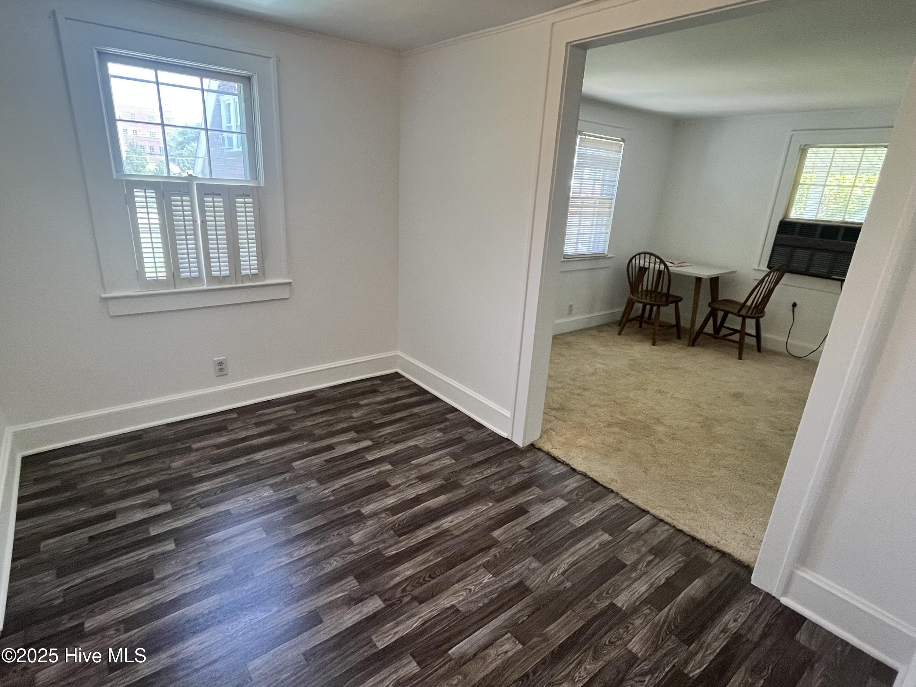 100523247 | Photo 40