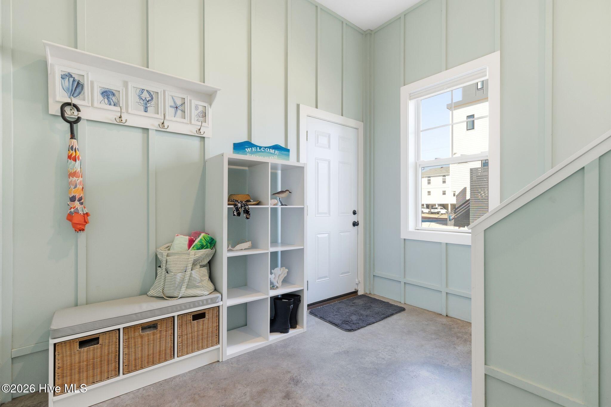 100559655 | Photo 49