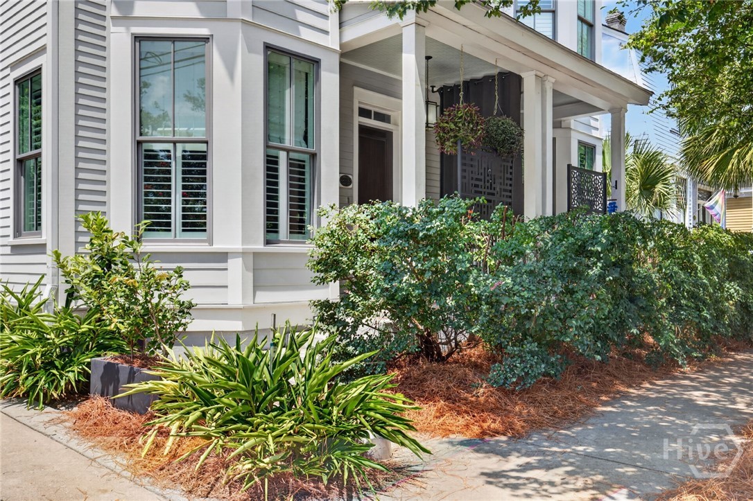 Photo 1 of Townhouse for sale at 2315 Barnard St, Savannah, GA 31401 | MLS# SA353355 | Listing updated on 2026-09-19