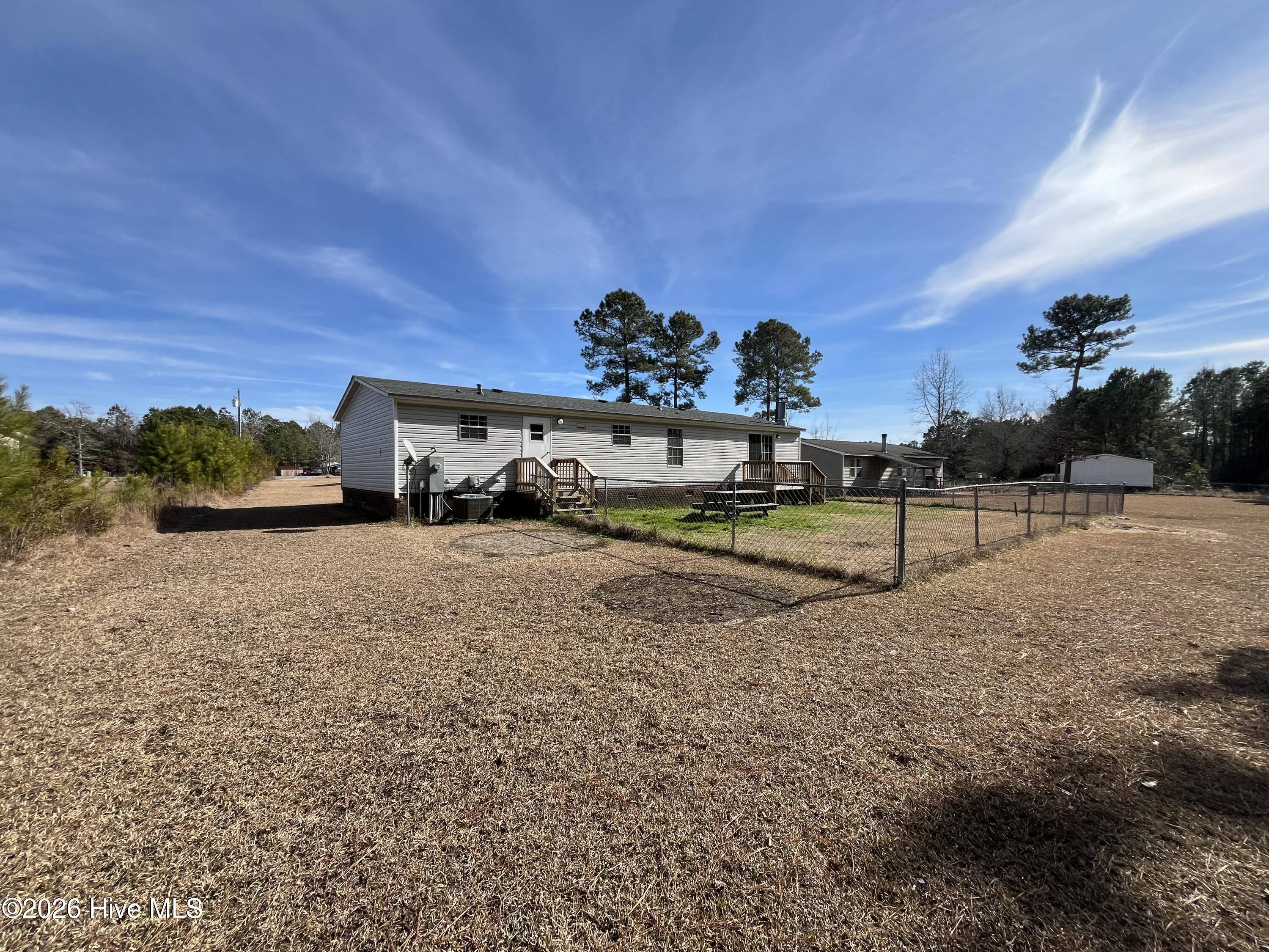 100552039 | Photo 27