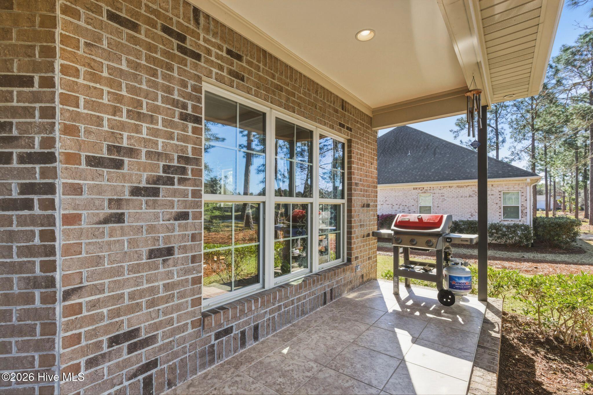 100564432 | Photo 45