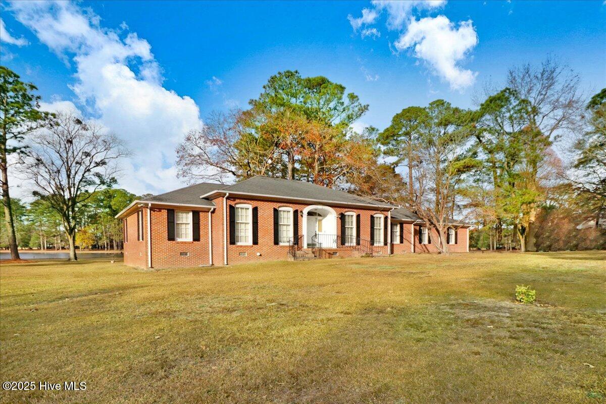 Homes for sale in Goldsboro, NC | 123 Walnut Creek Dr, Goldsboro, NC 27534 | MLS# 100544273