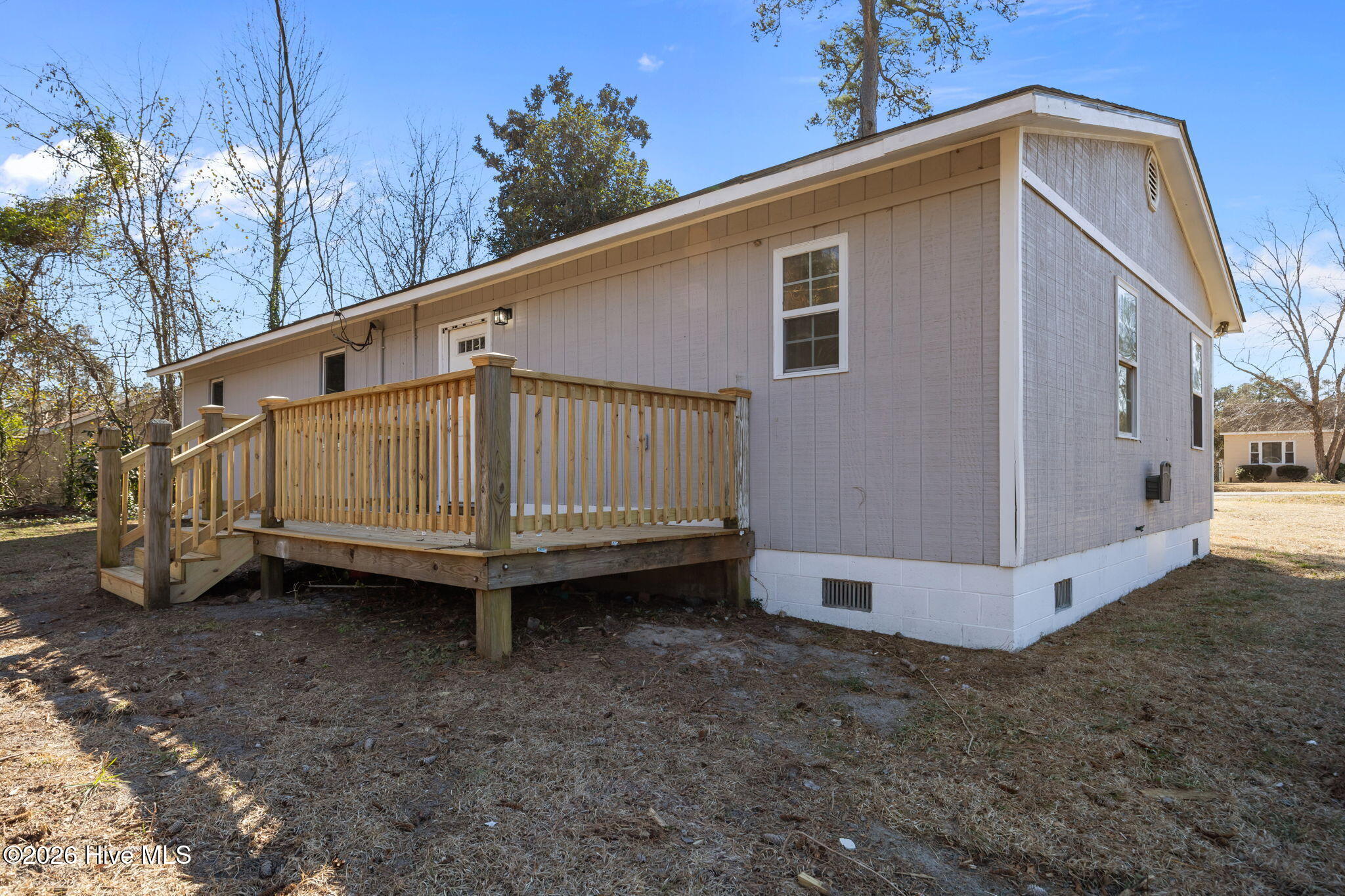 100553167 | Photo 36