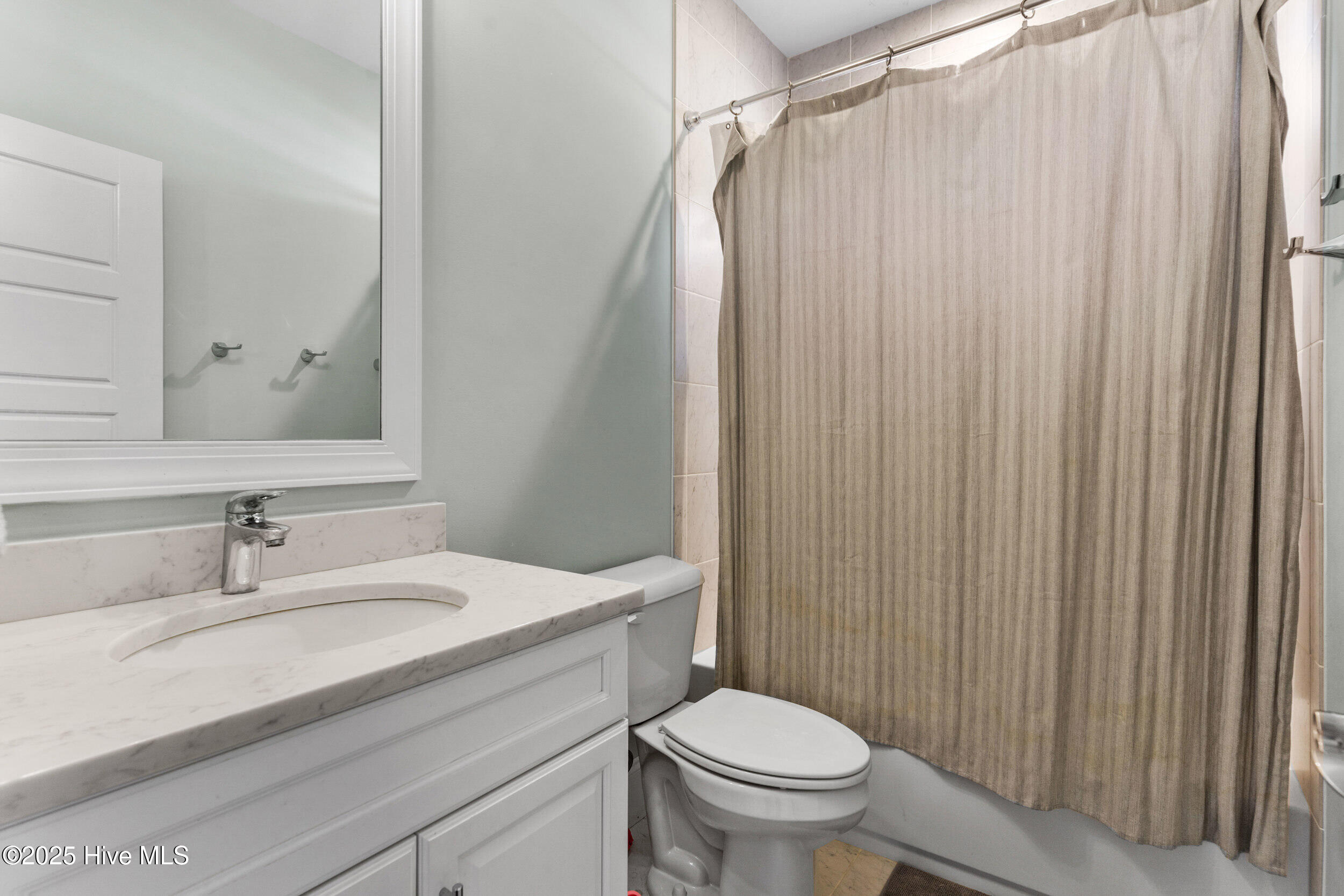 100545299 | Photo 28