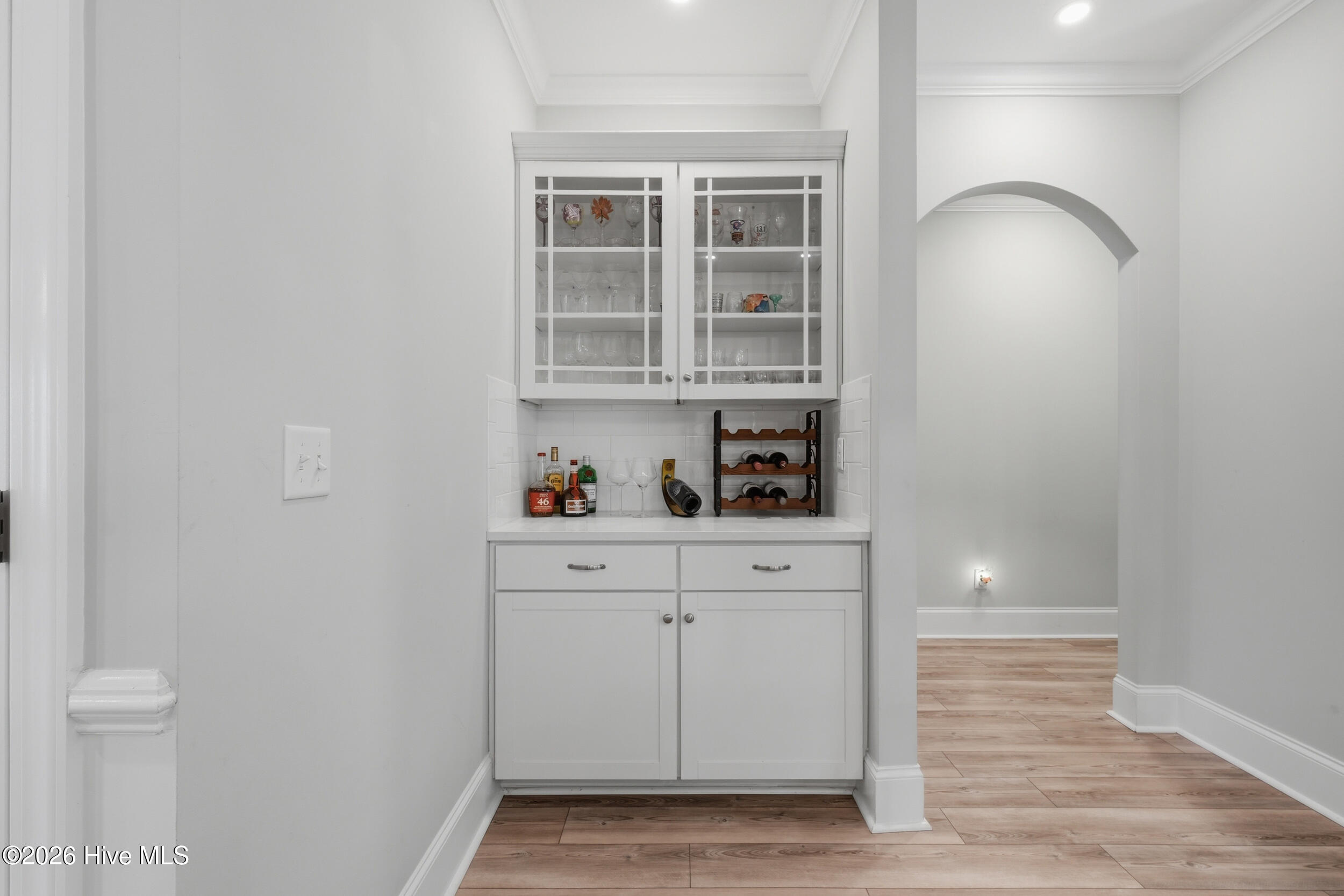 100565779 | Photo 12