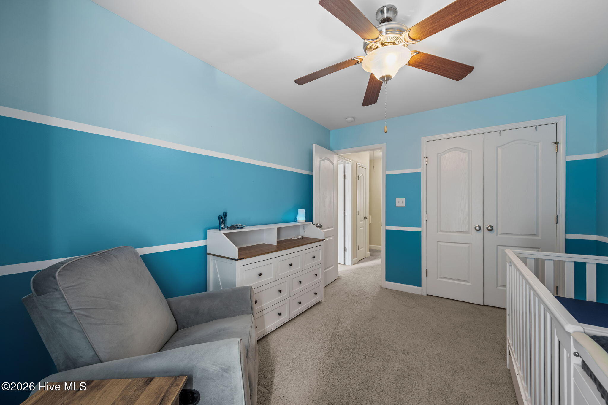 100552889 | Photo 24