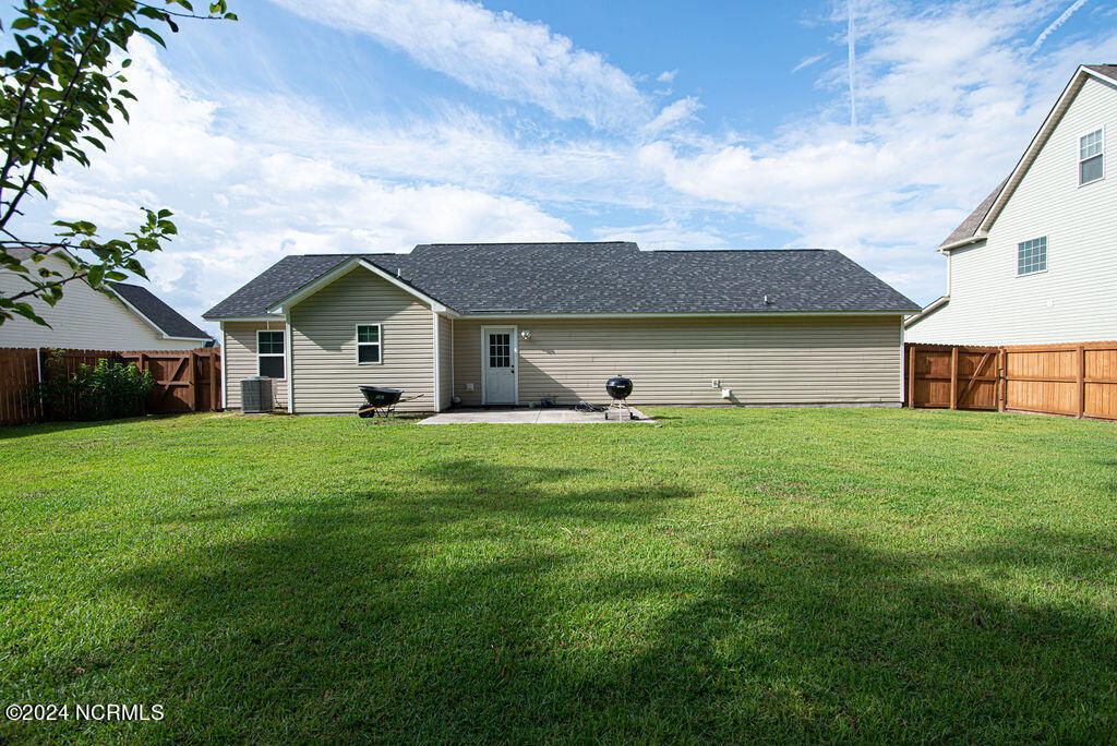 100562352 | Photo 22