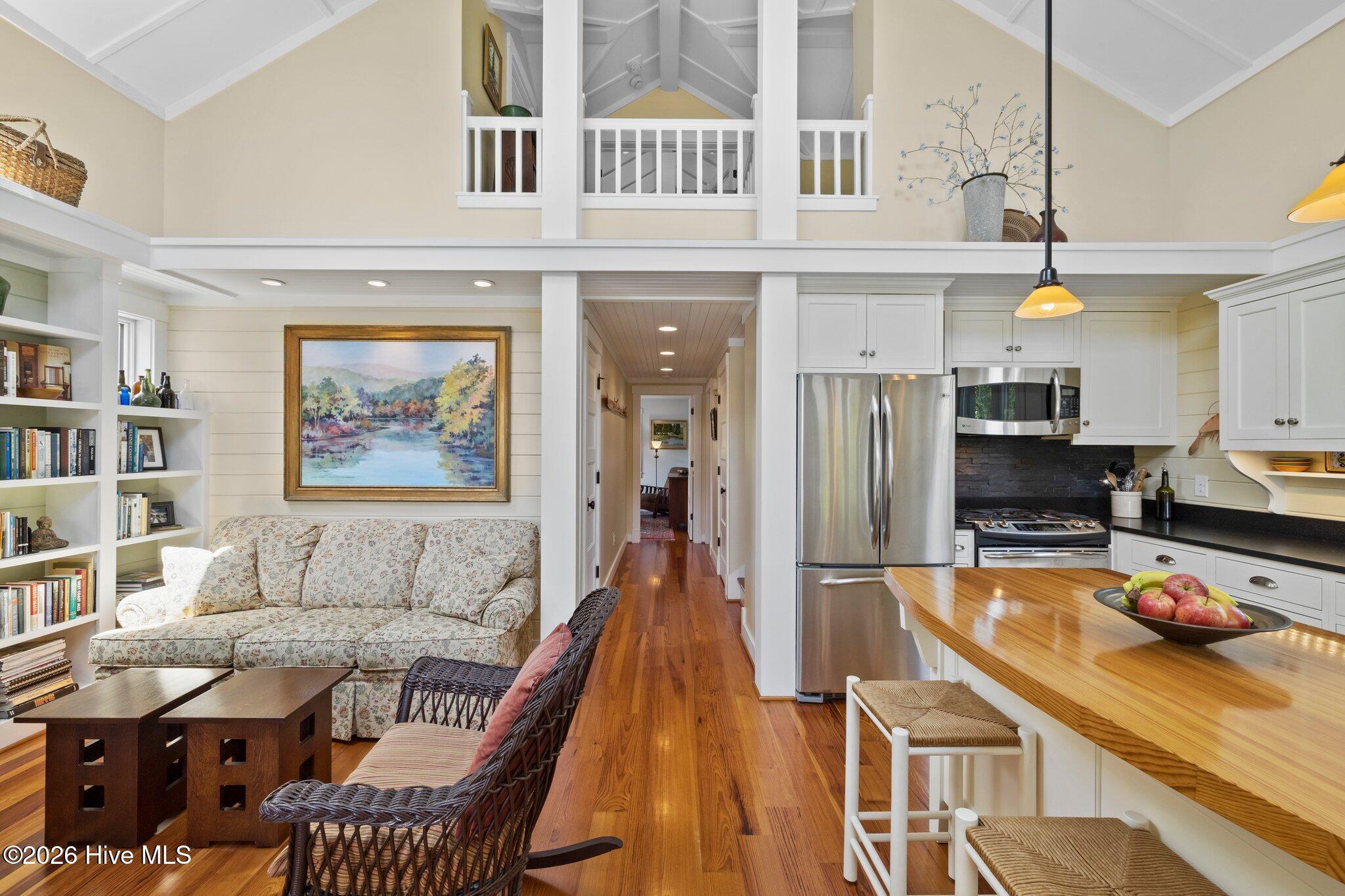 105 3rd Street,Beaufort