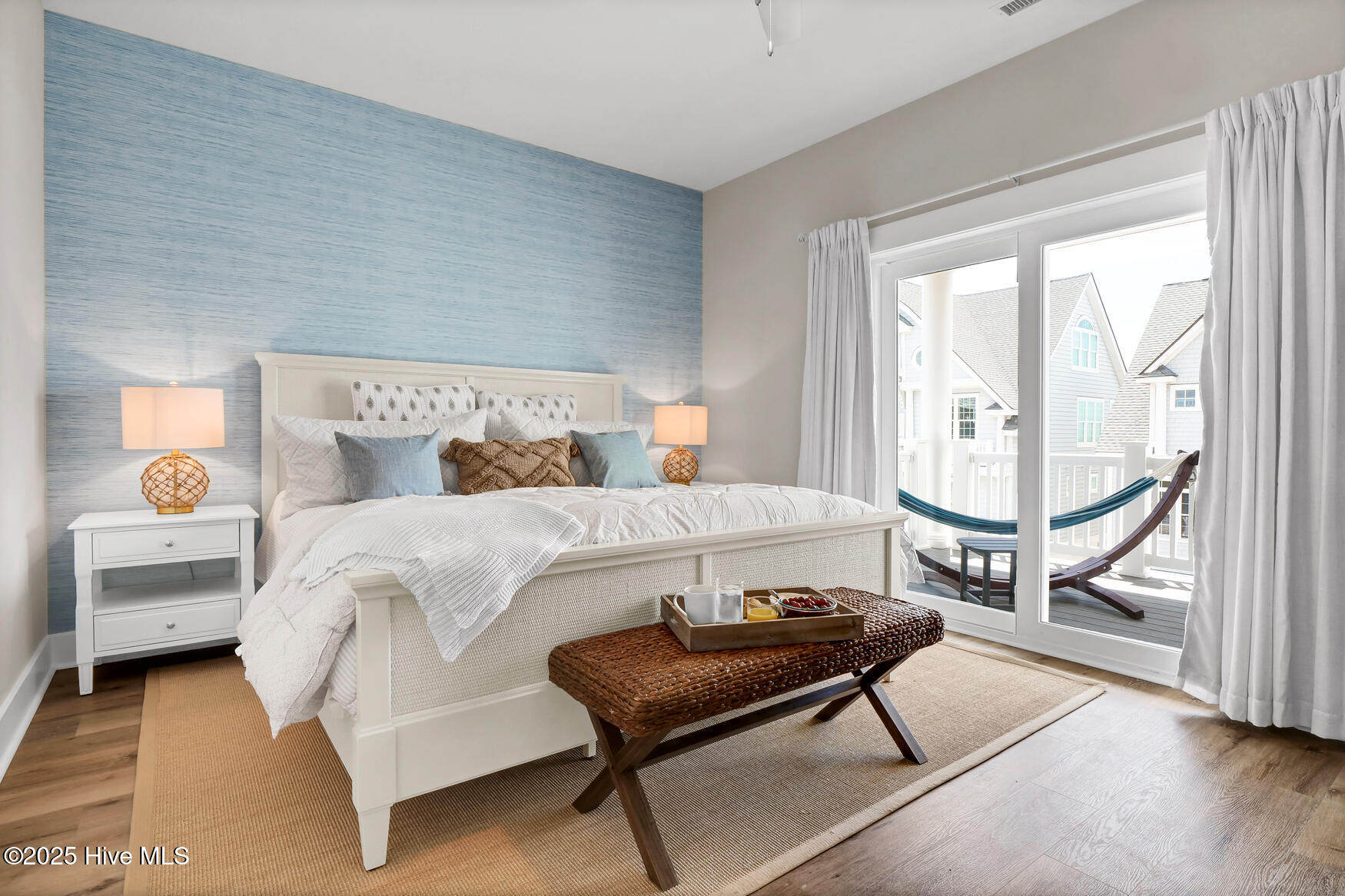 100544154 | Photo 23