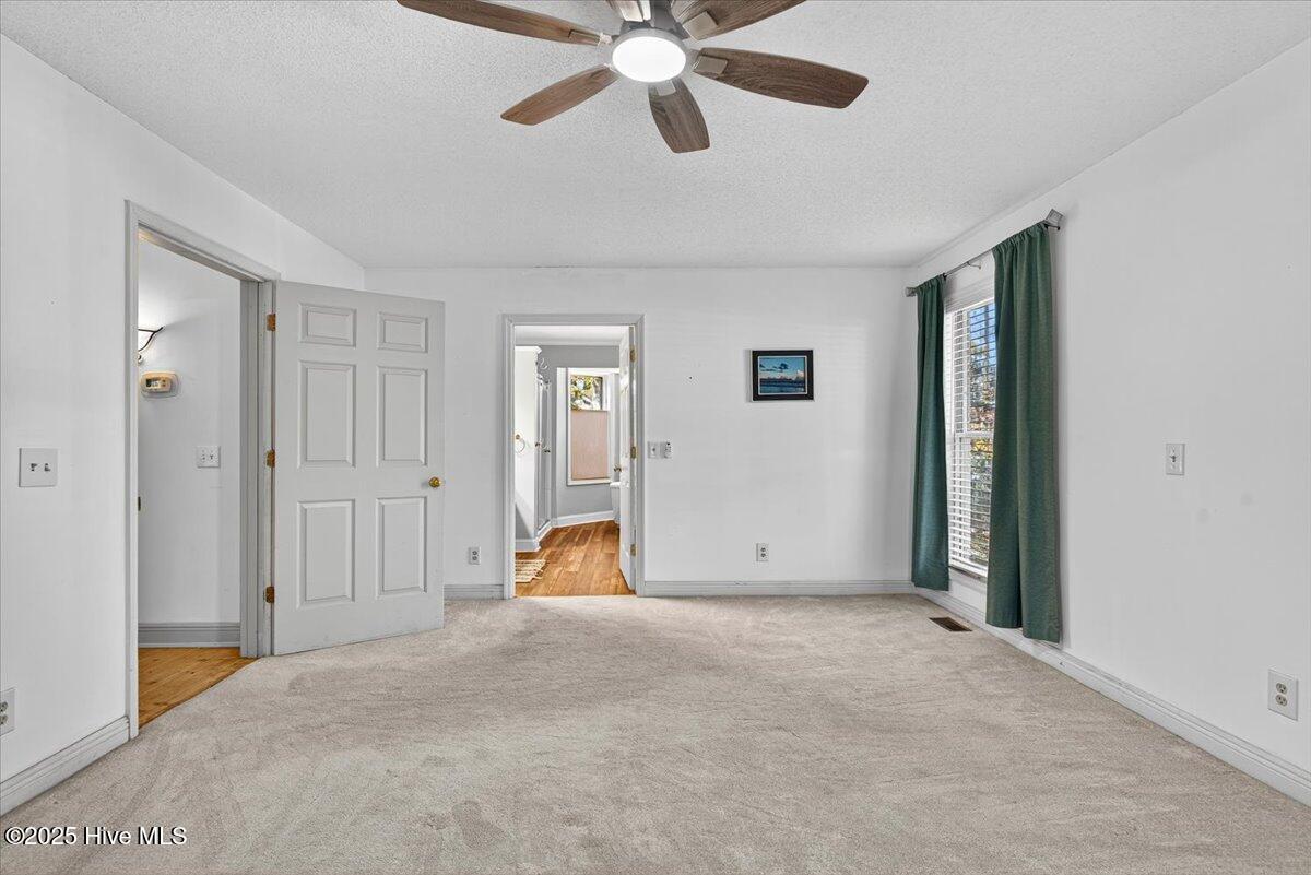 100506546 | Photo 15