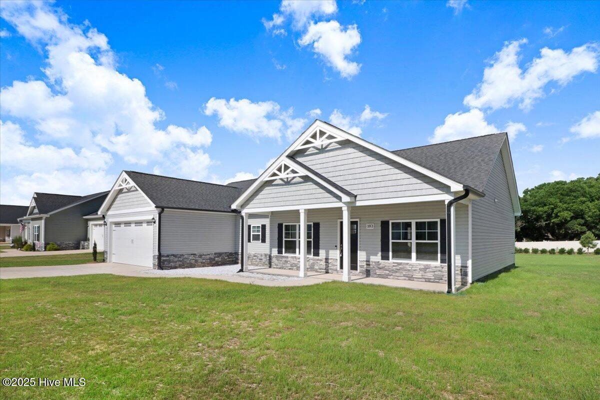 02-103 Fynloch Chase Dr-2