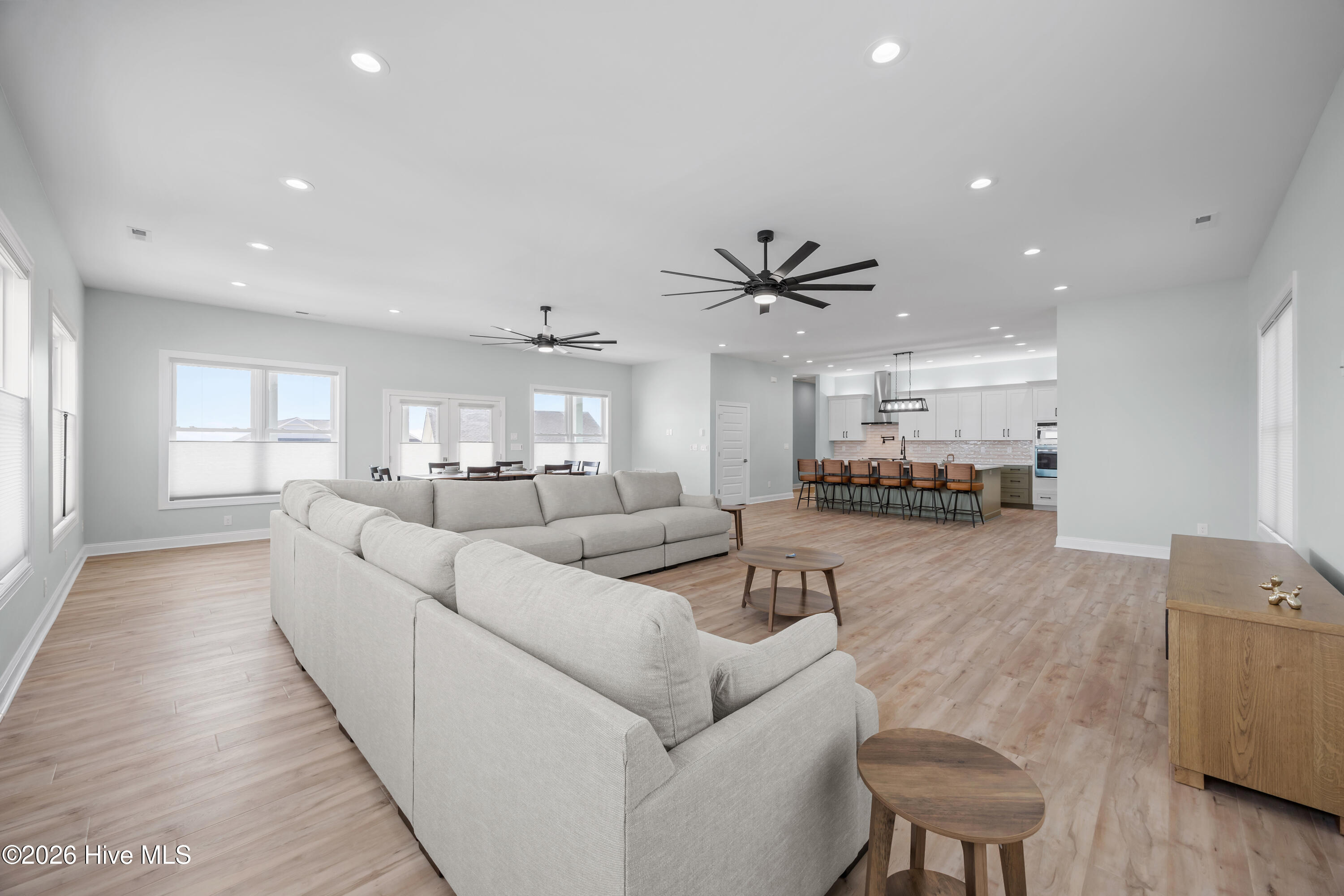 104 E Seaview Drive, Emerald Isle, NC, 28594