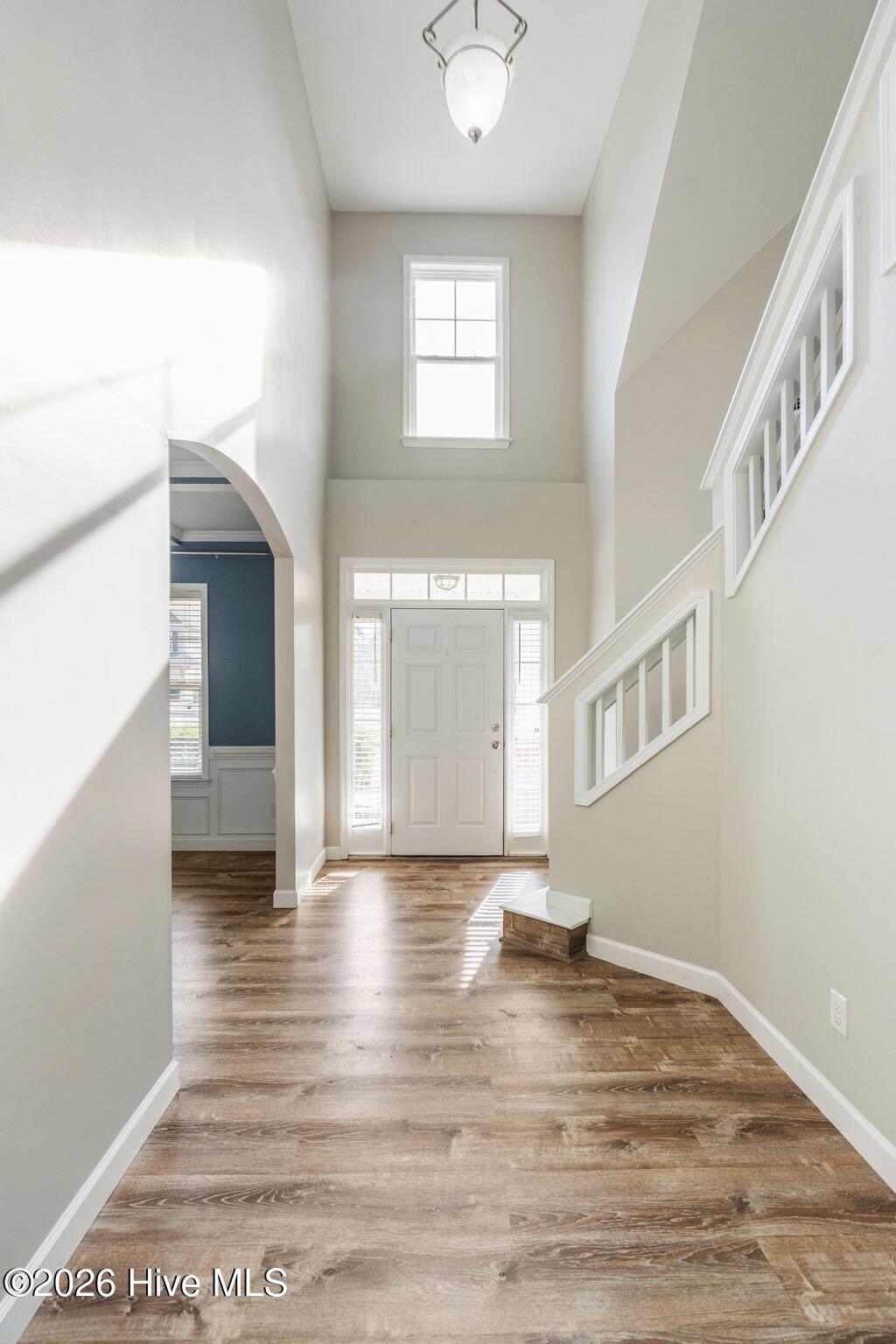 100558662 | Photo 15